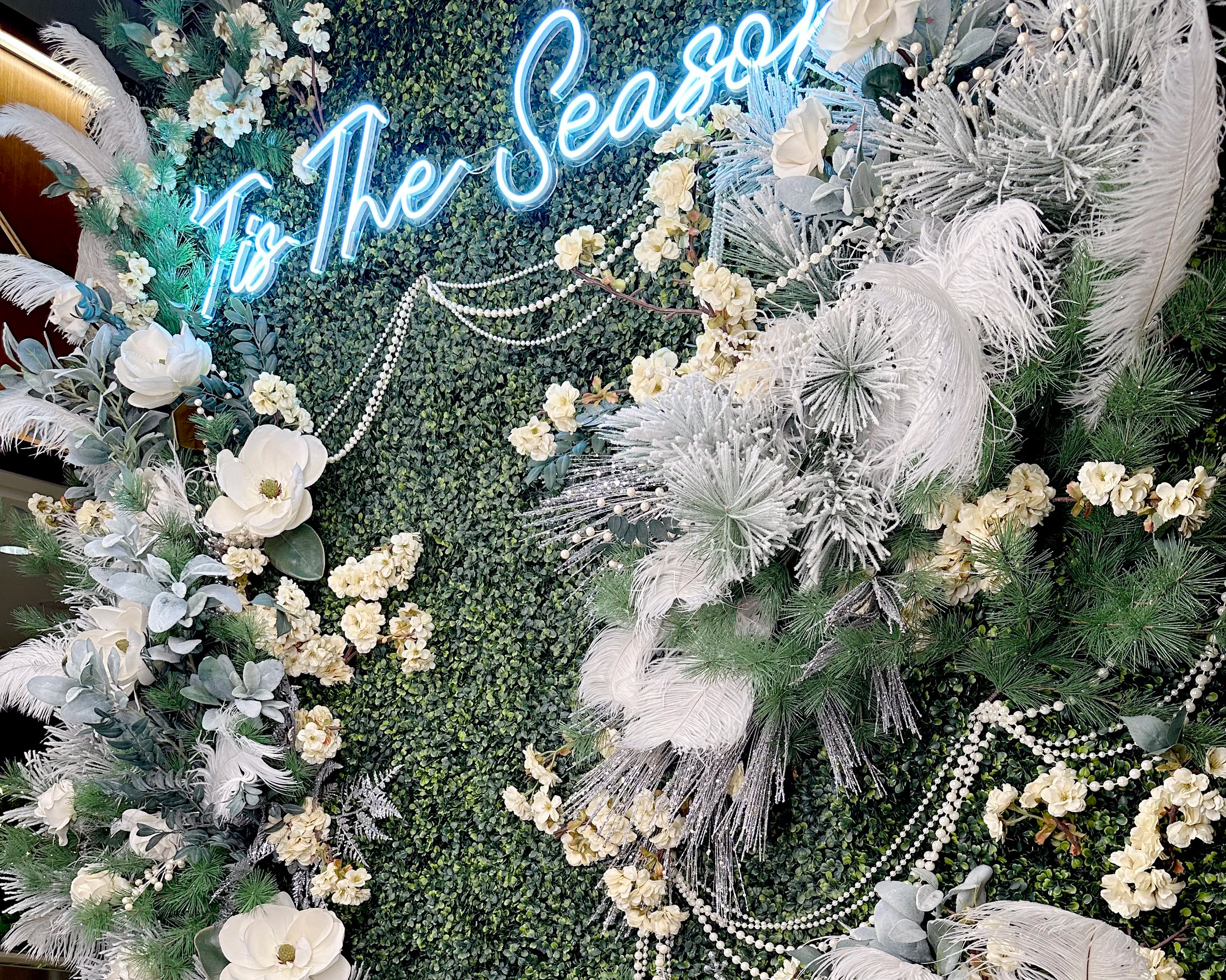 Details of the Marriott Hotel in NYC holiday photo booth created by Sizemore color studios