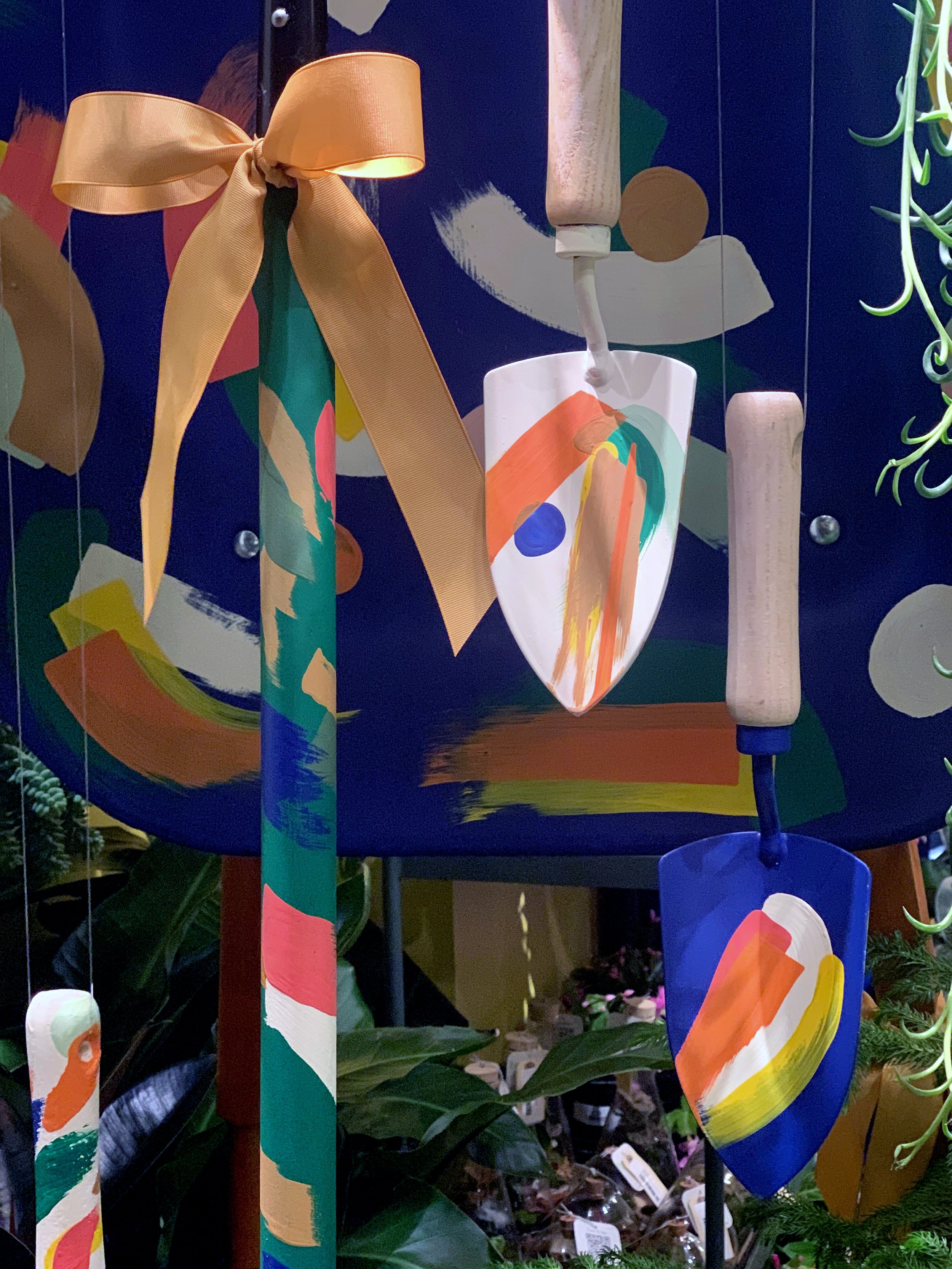 Tend Greenpoint Brooklyn NY Nick Sizemore Color Studios Window Design Painted Lawn Tools Holiday Window 2022 Christmas Windows 2022