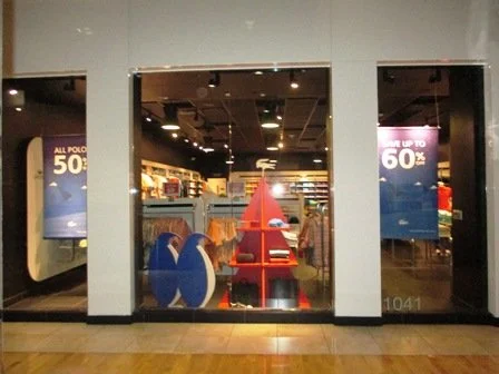 Holiday windows 006.JPG