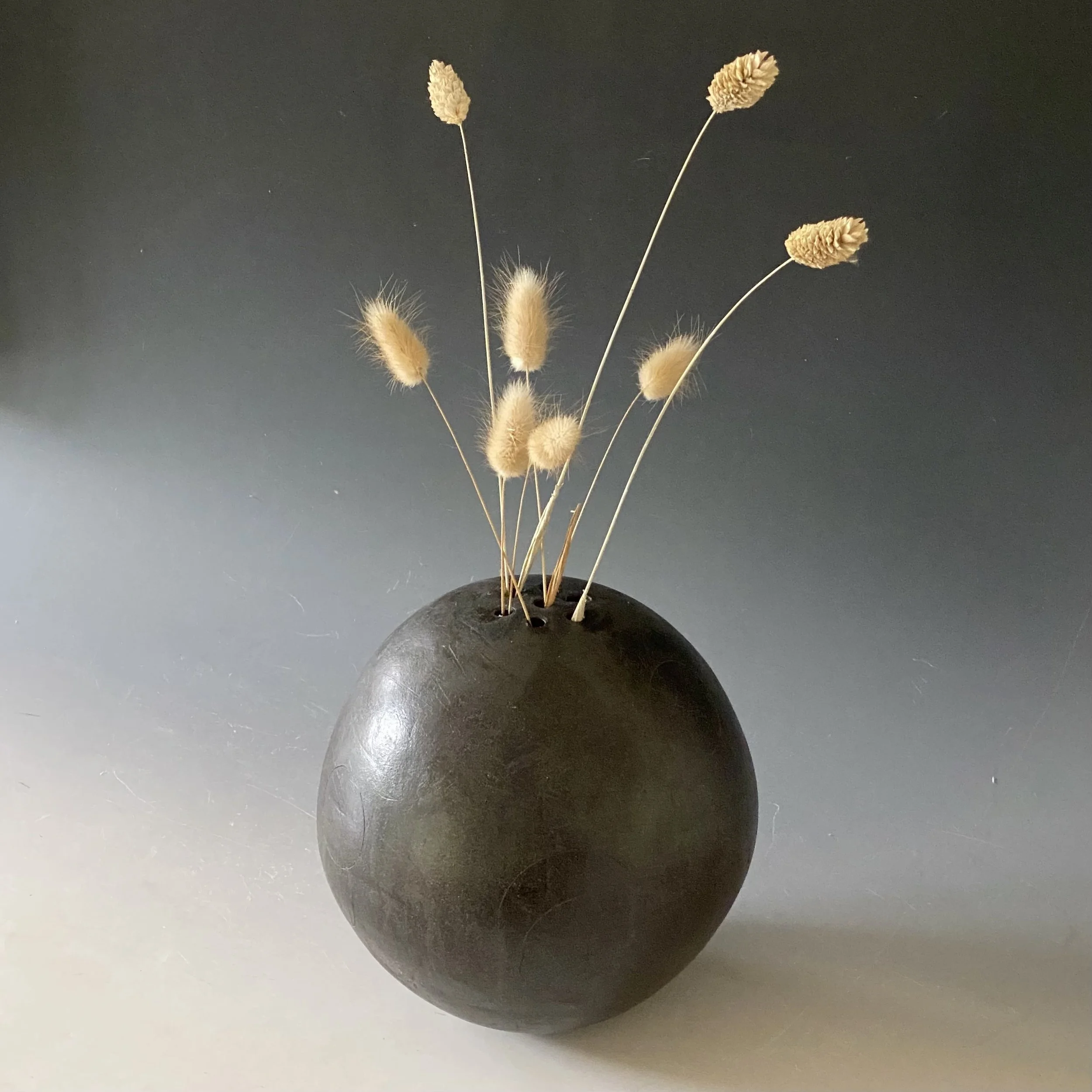 heywood.orb vase(1).jpg