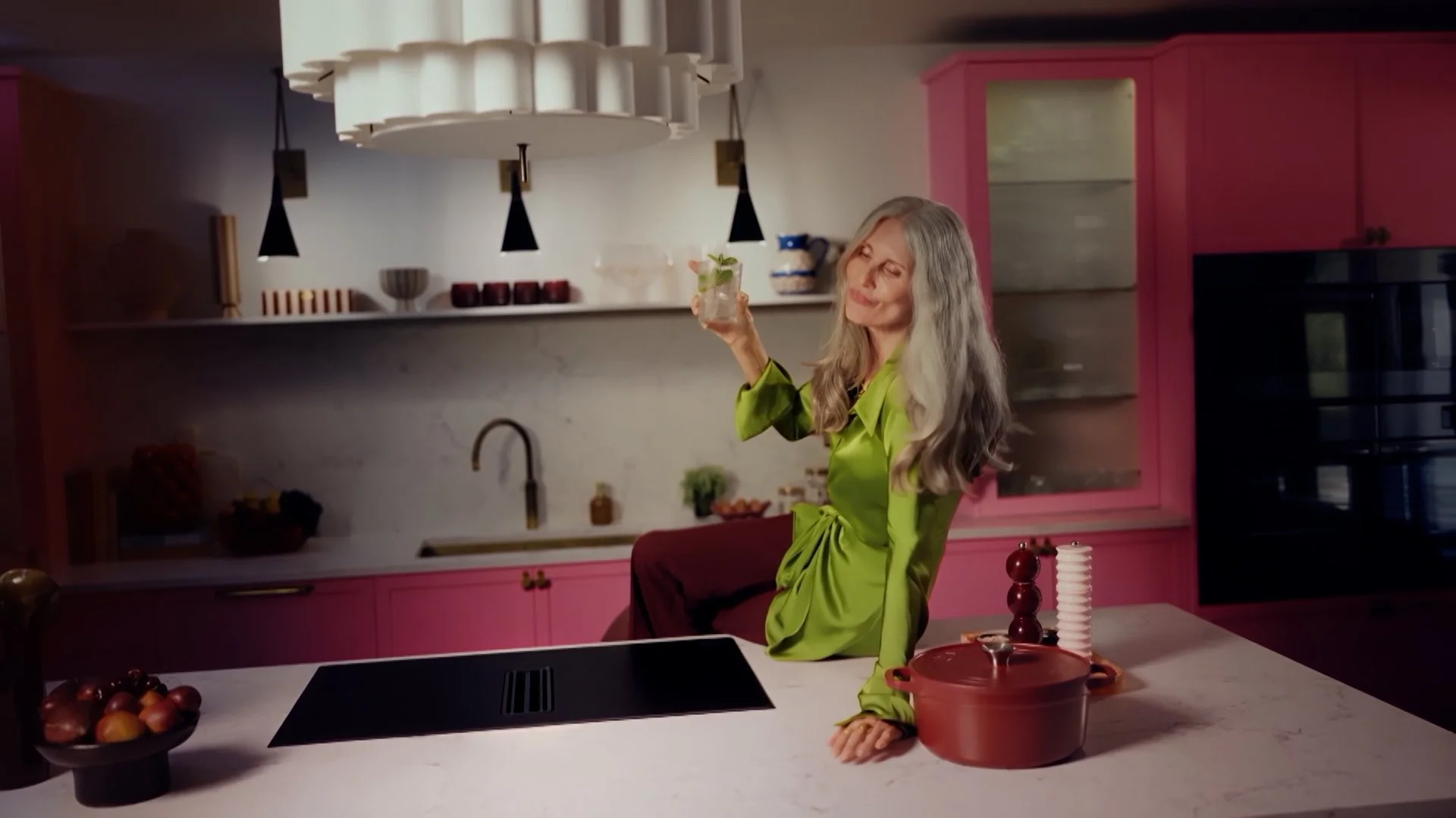 AEG | IT'S YOUR HAUS