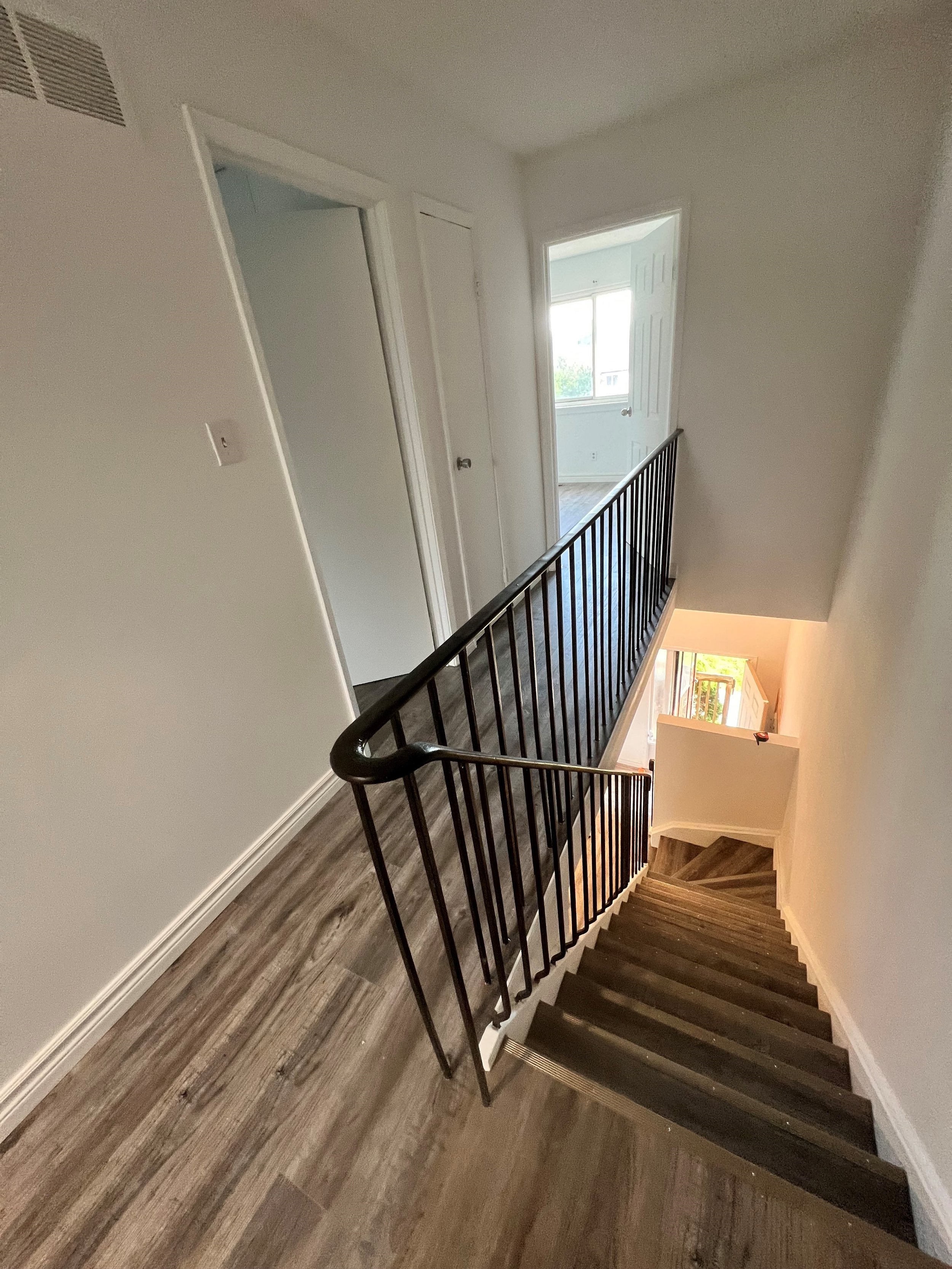 2 Bedrooms Flooring - 3.jpg