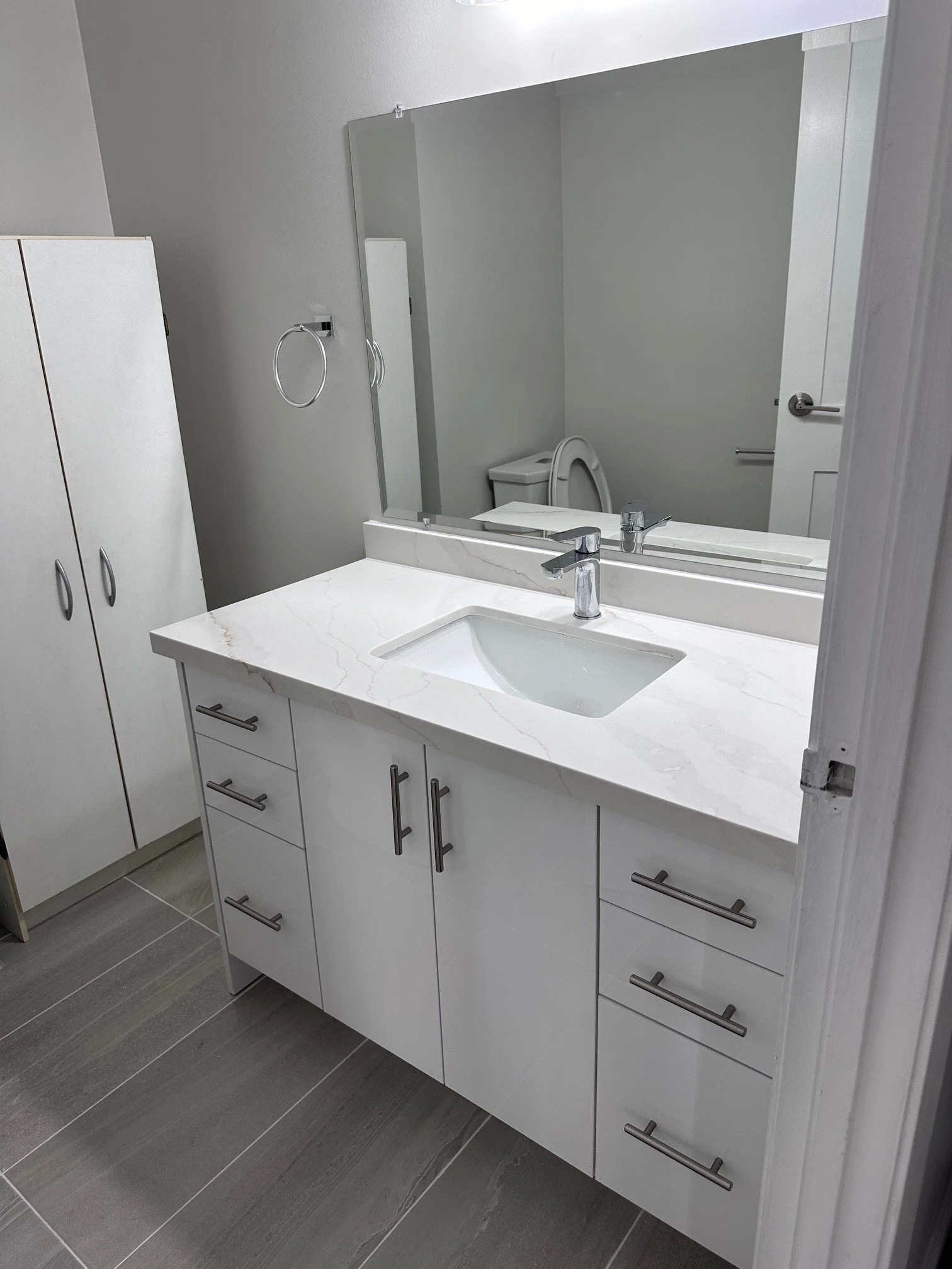TH2612 POWDER ROOM - 1.jpg