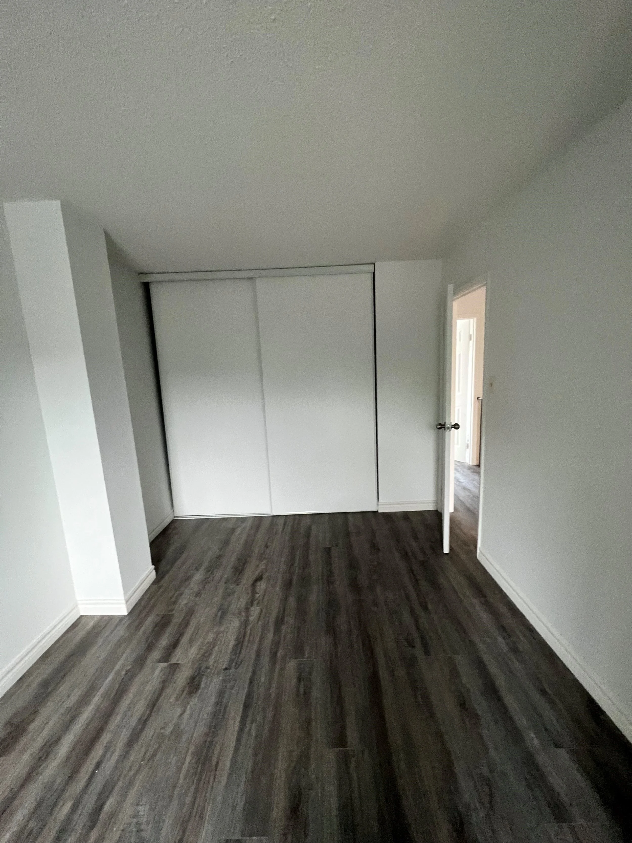 2 Bedrooms Flooring - 5.jpg