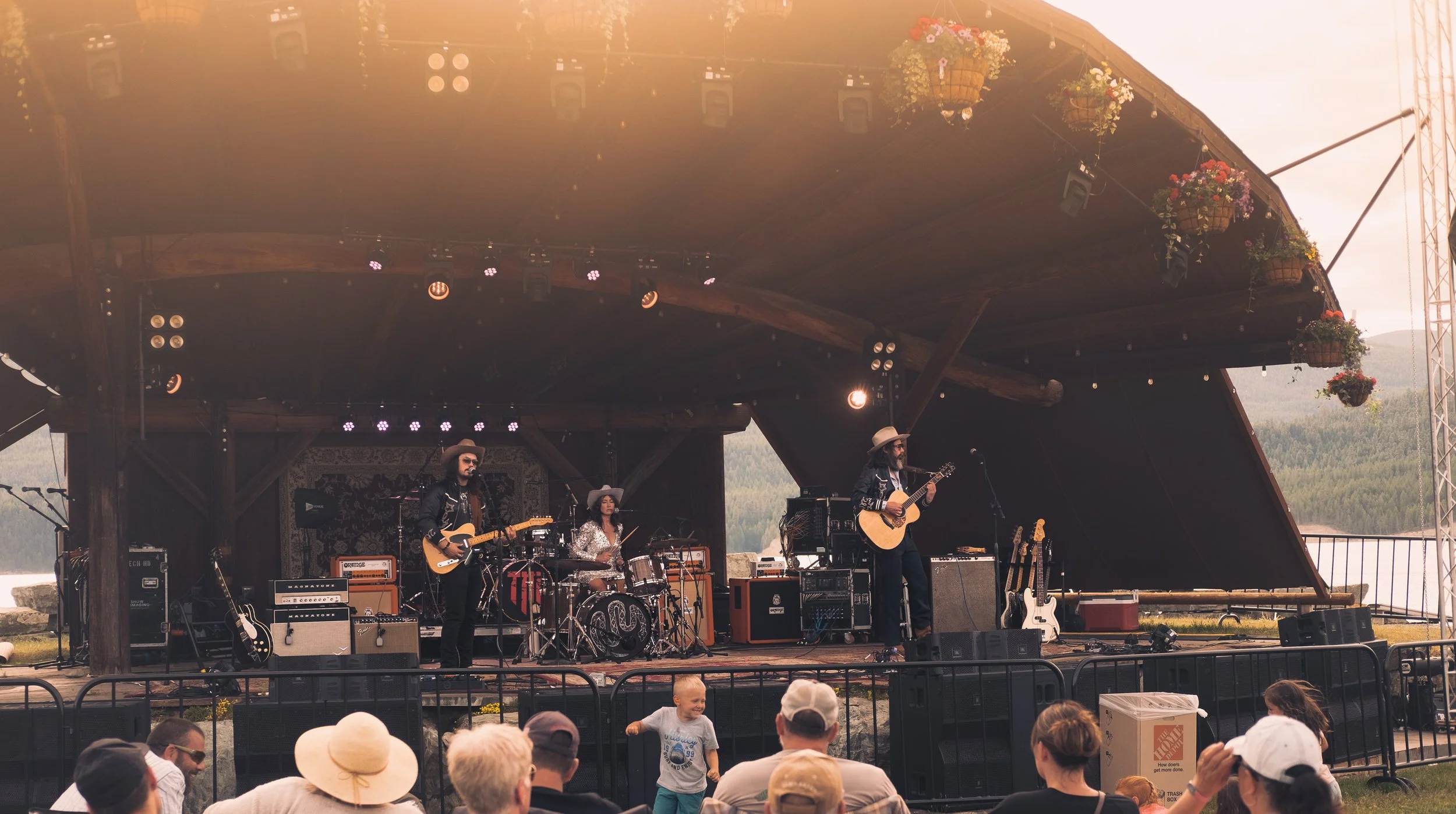 Radio Ranch at Abeyance Bay in Rexford, MT with Lukas Nelson