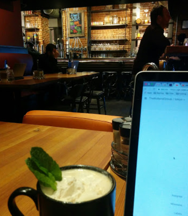 Carbon Cafe &amp; Bar