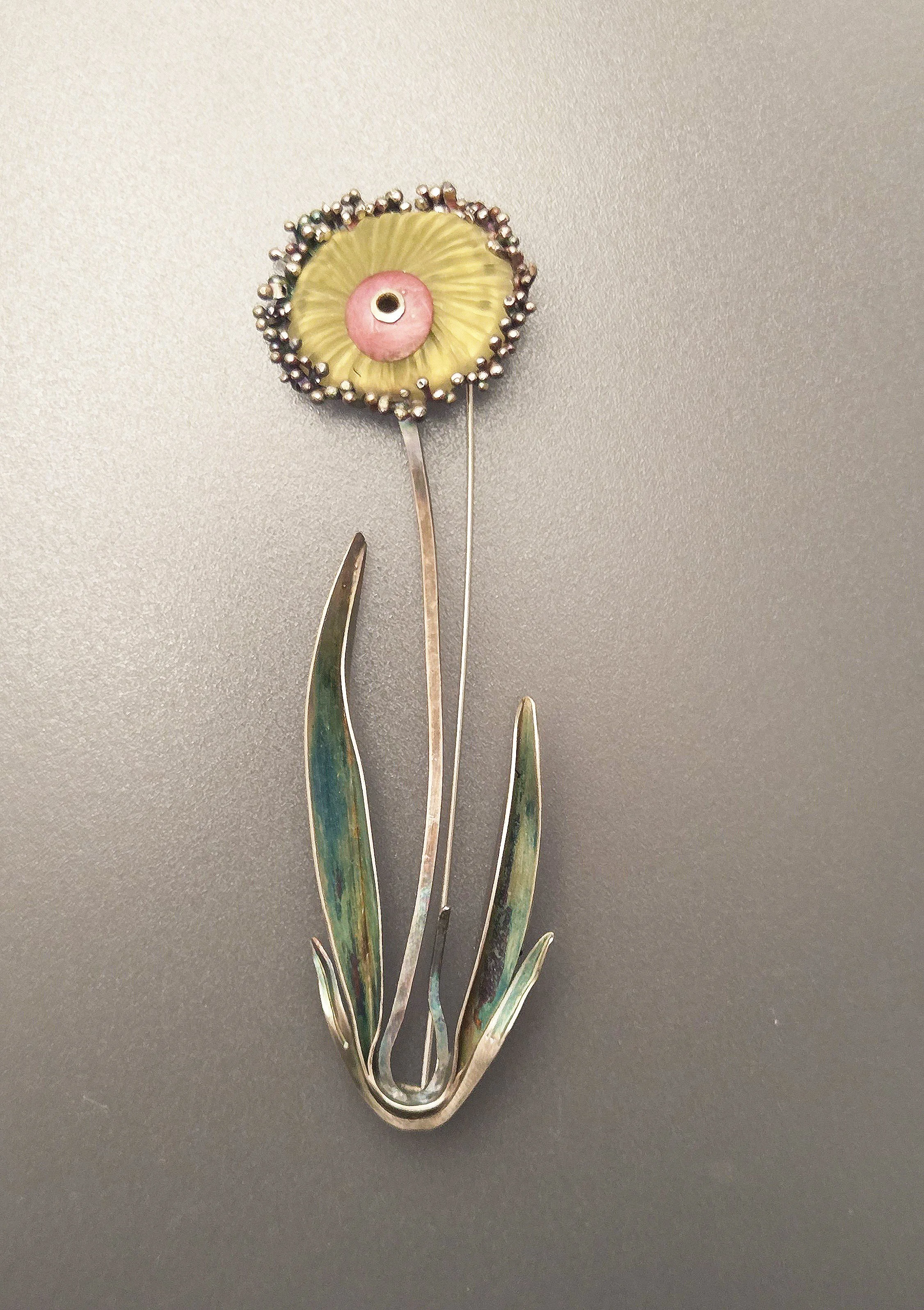 dandelion pin 1.jpg
