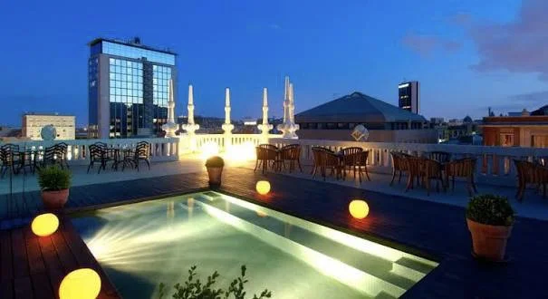 hotel 5.jpg