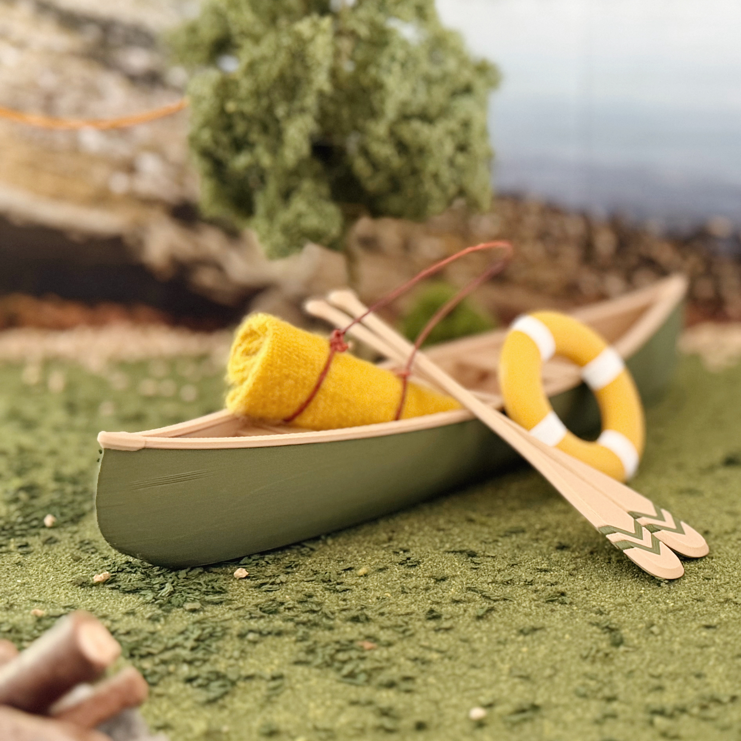 Miniature-Doll-Canoe-11.png