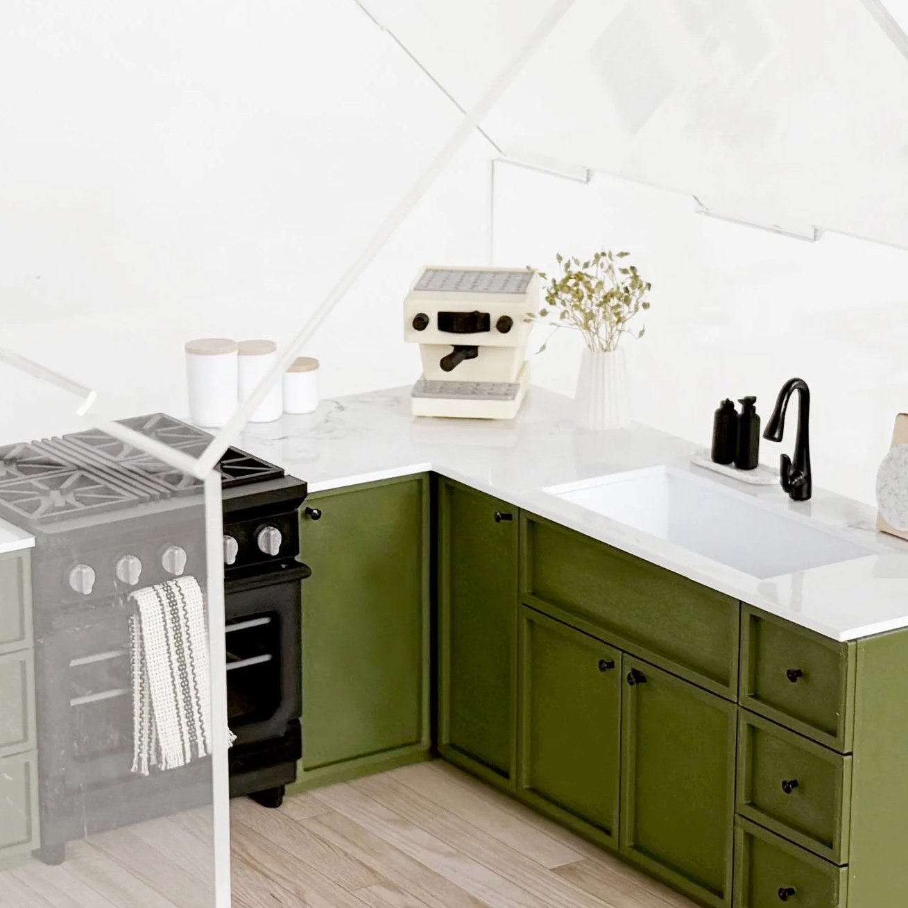 Miniature-Kitchen-Cabinets-Green-5b.jpg
