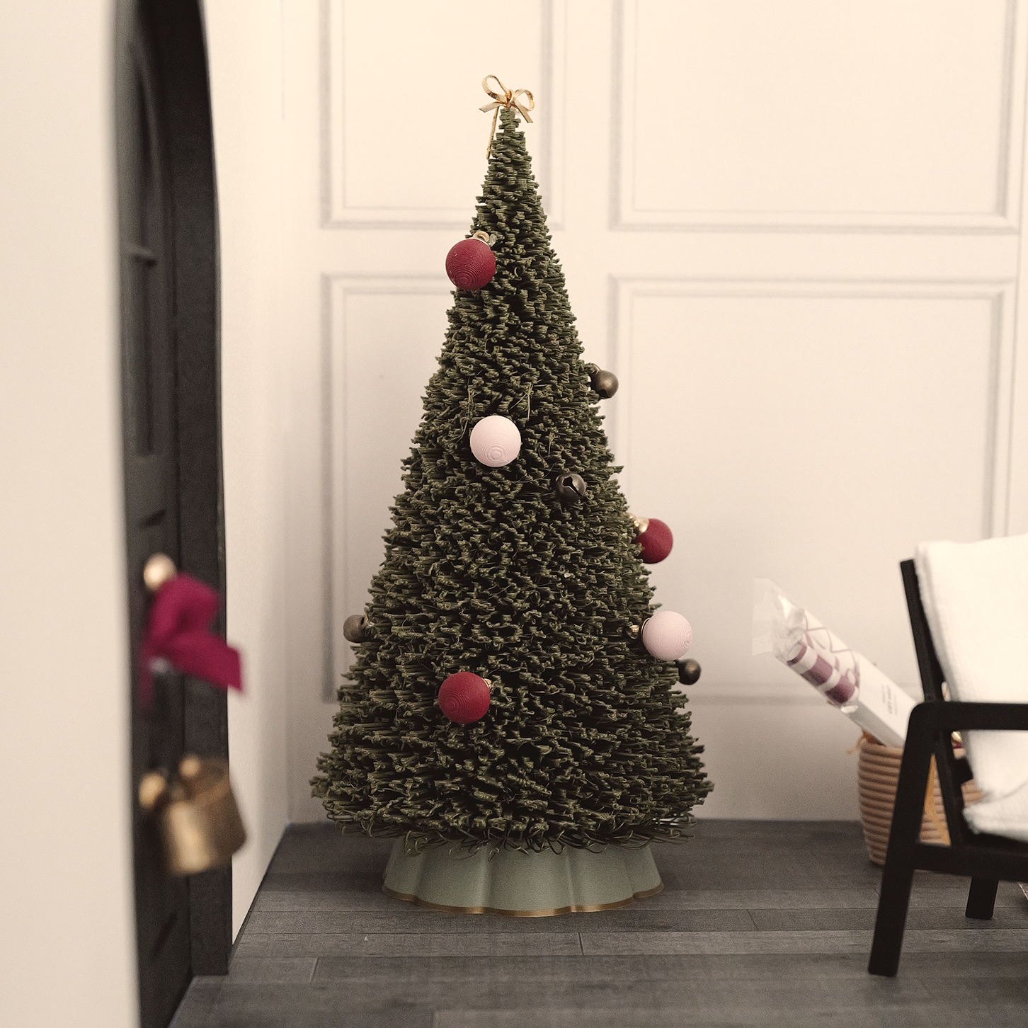 Miniature-Tree-Skirt-Scalloped-2.png