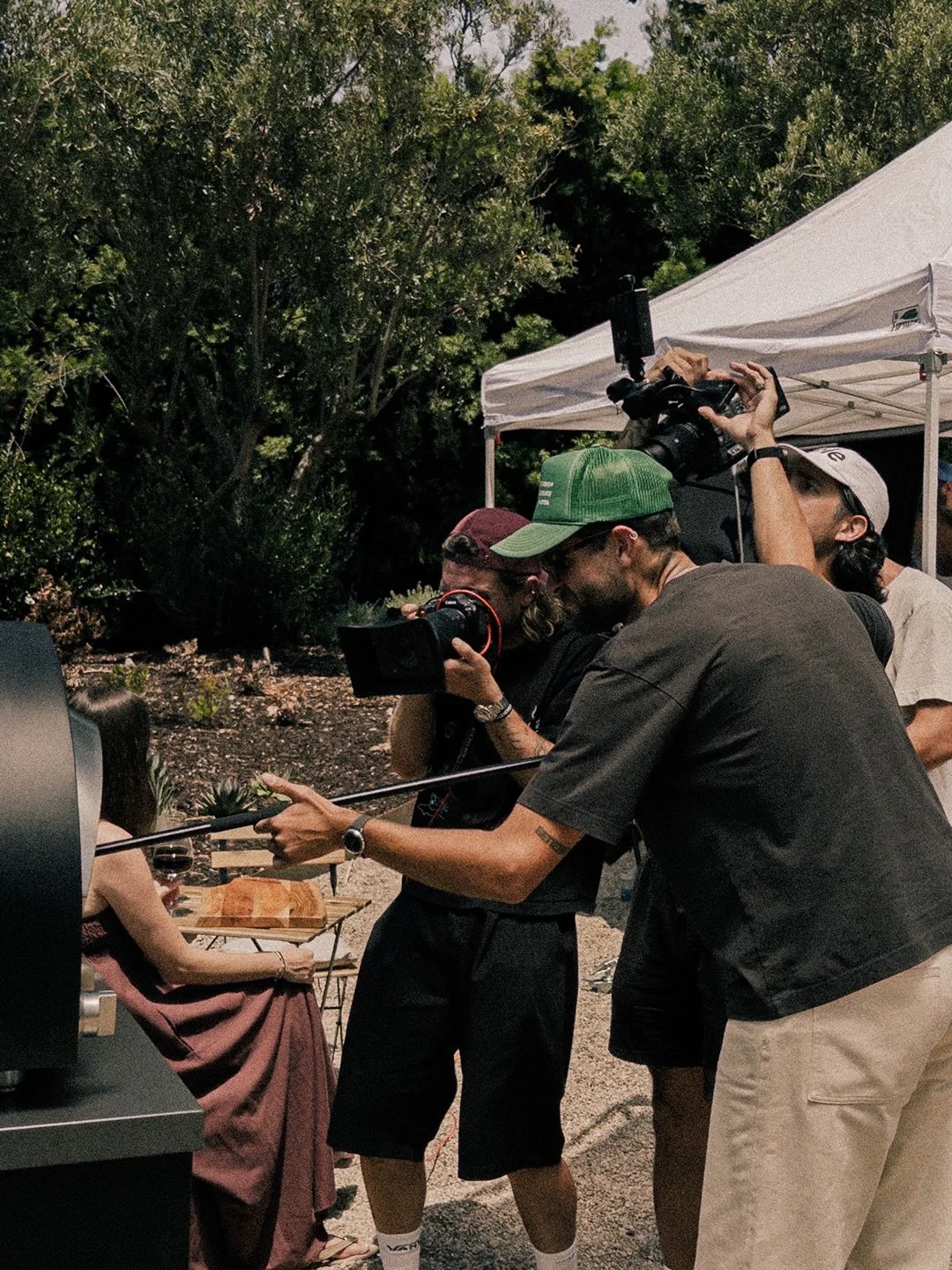 Three days. Two epic locations. One incredible crew.

Behind the scenes from our recent Summerset shoot, Laguna to Malibu and everywhere in between. Grateful for a client who trusted us fully to bring this vision to life.

Photo: @treverhoehne 
Assis