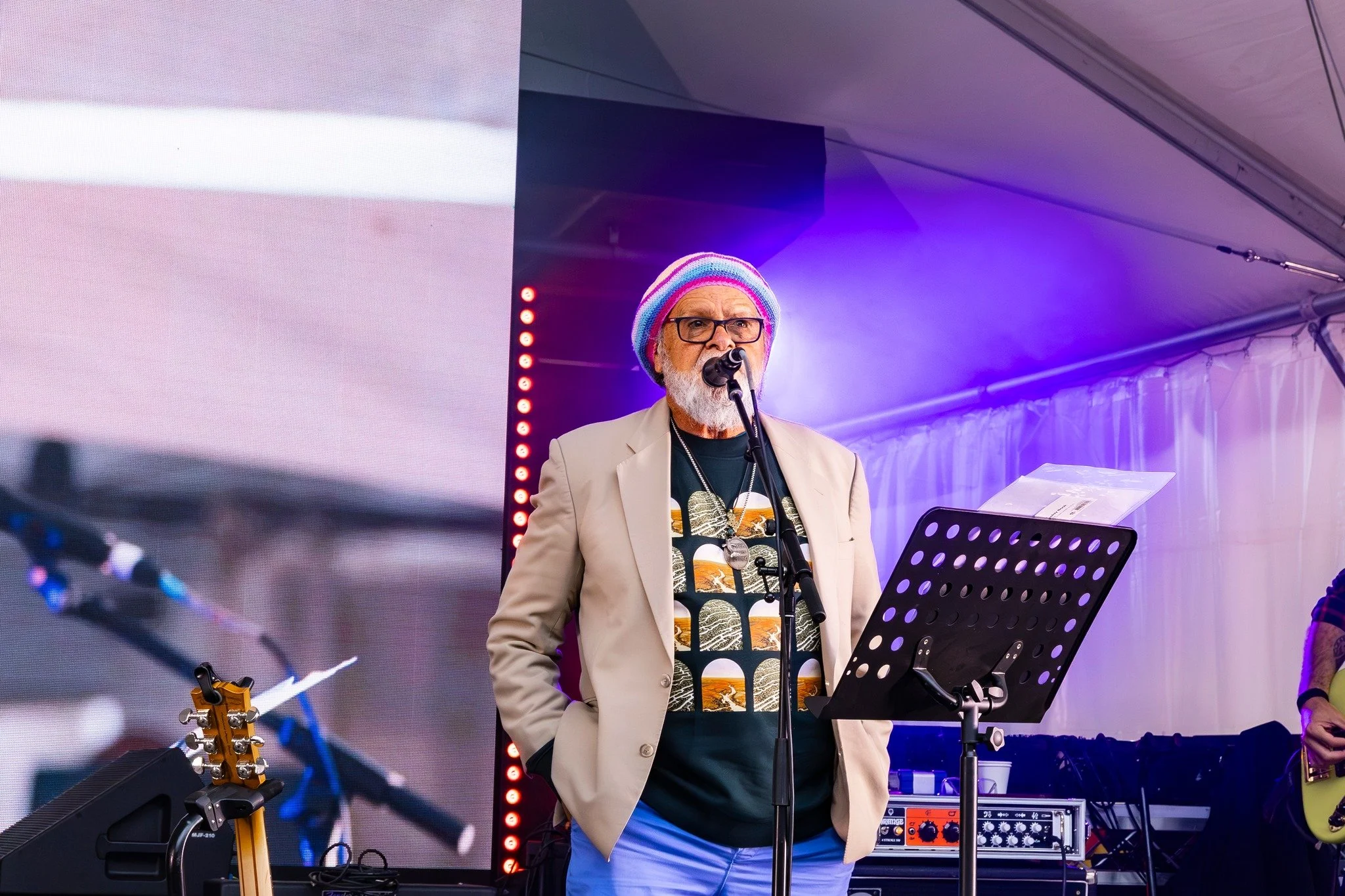 Happy Birthday for yesterday Unc! We missed Bunna Lawrie's Birthday! Our sincerest apologies to the great man. Thank you for bringing so much to Giiyong Festival this year.

@colouredstoneofficial 

Photos by @shannonmason.photo 

Bunna Lawrie pictur