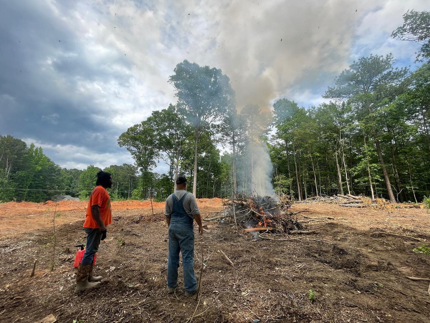 The dirt is being cleared and the space is getting leveled. Next up is the cement. It&rsquo;s an amazing feeling to build a permanent structure on your own land. Something that will stand for generations. This will be the first of many. 

#atlantahar
