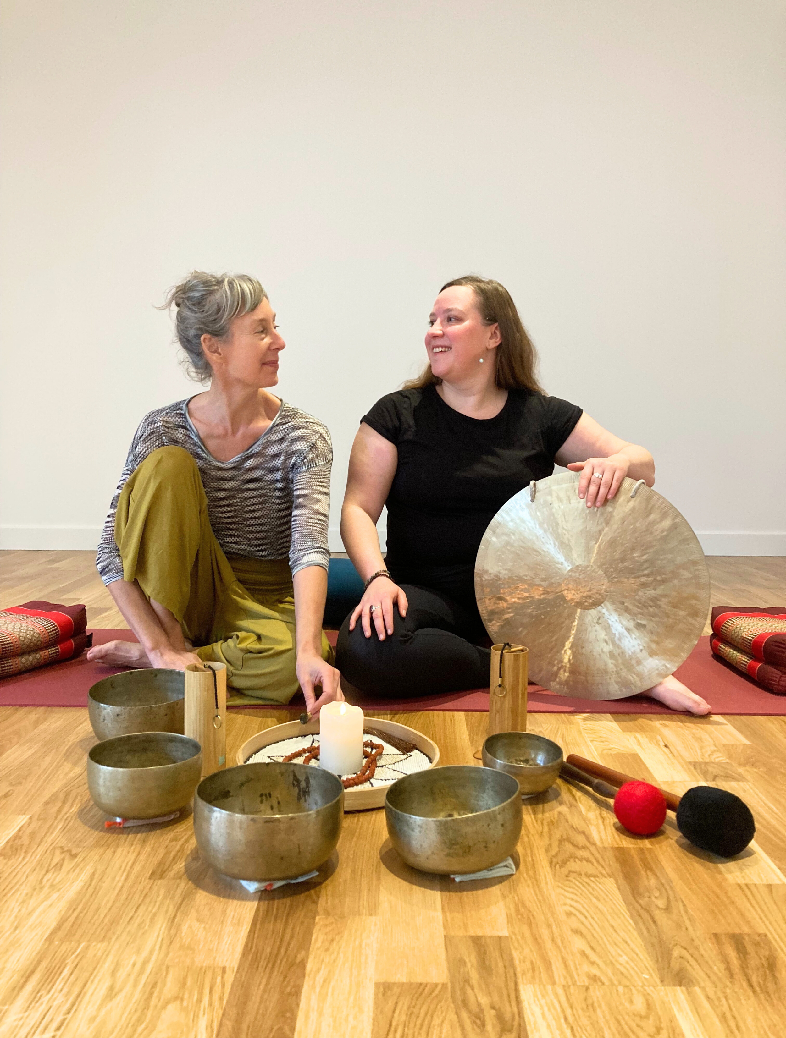 Atelier Yoga &amp; Bain Sonore – Éveil du Printemps, soutien du Foie en duo avec Alisonne Sinard