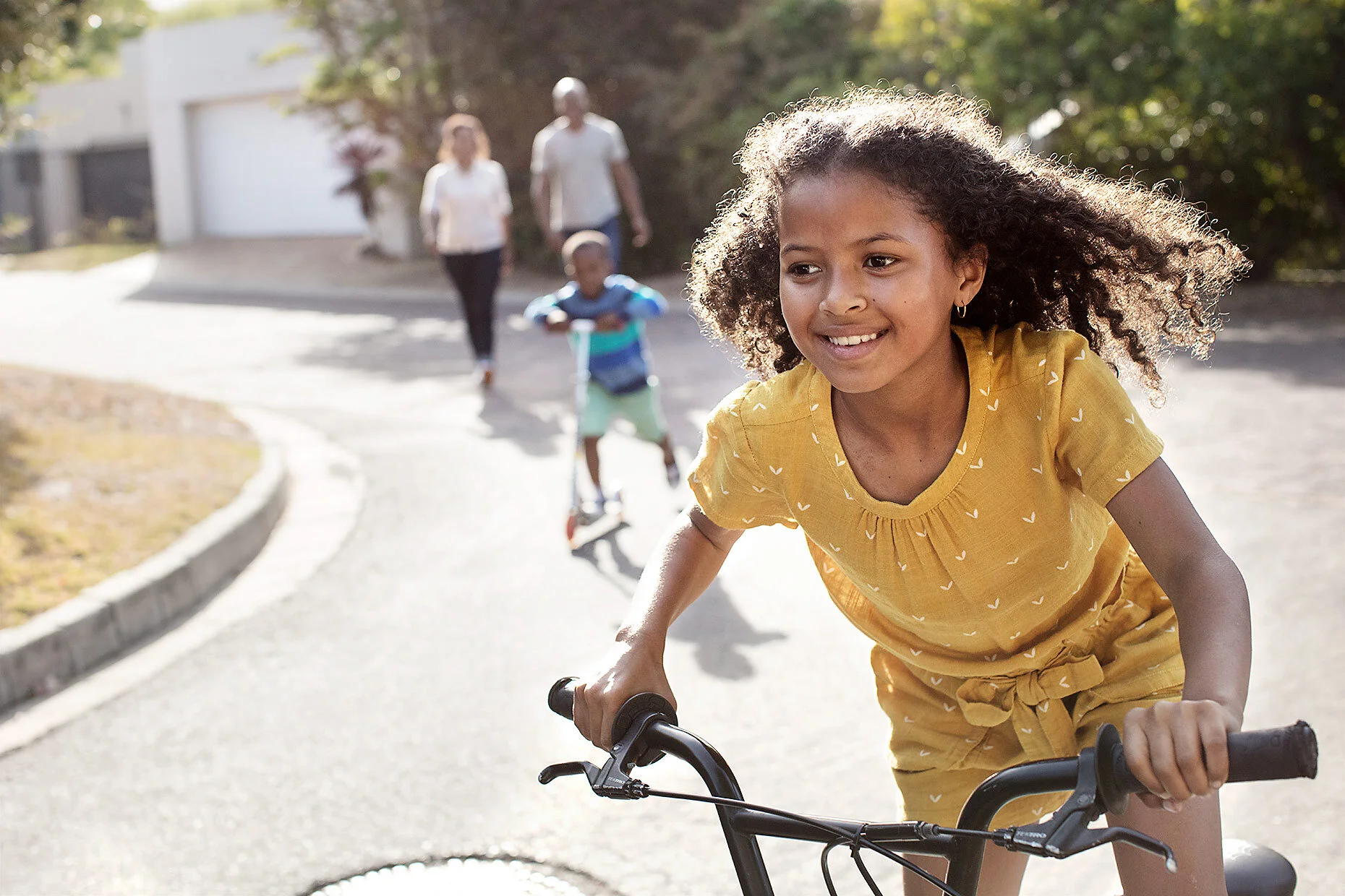 Commercial lifestyle photographer GSK health campaign family cycling outdoor activity