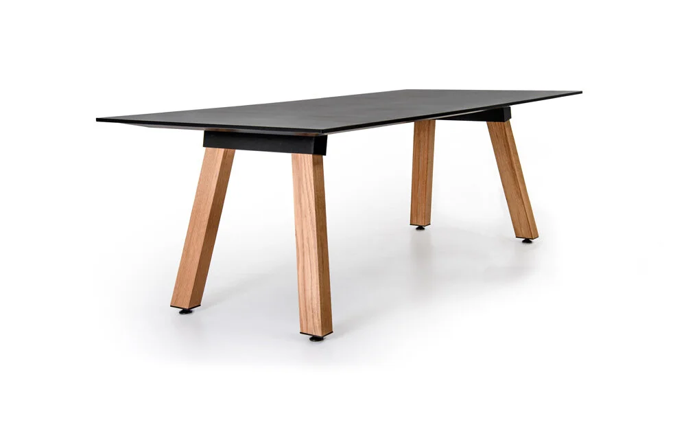 Aquas Table