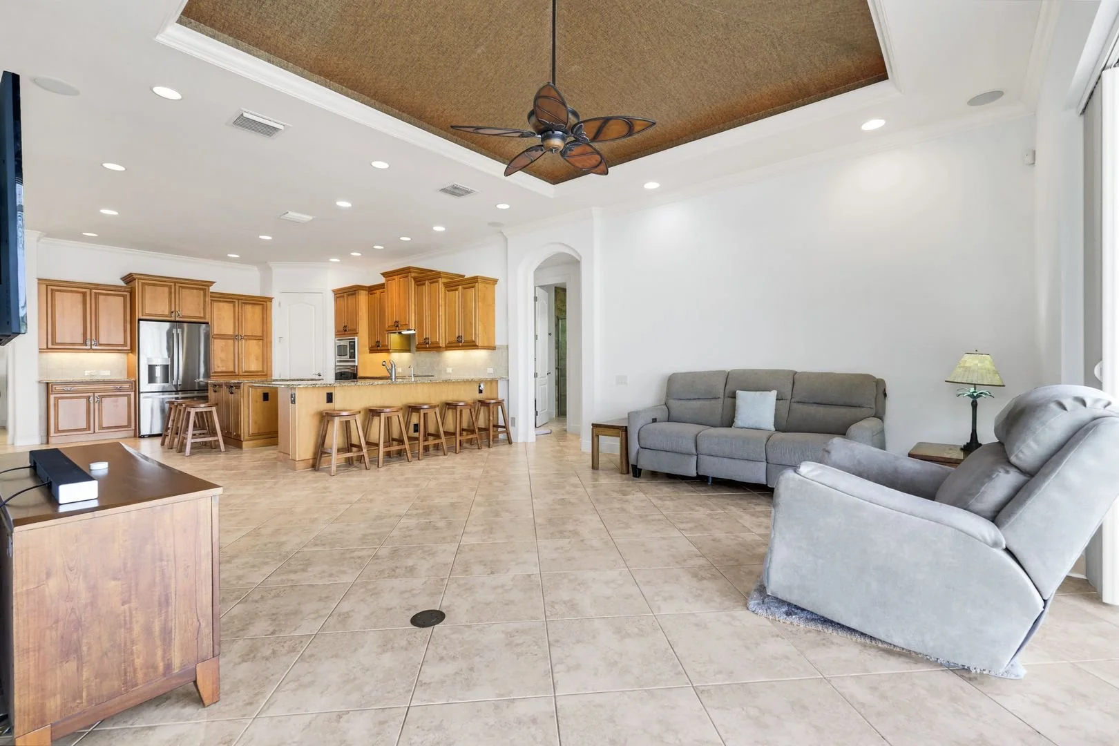864 Magnolia Ct, Marco Island, FL 34145 (18).jpg