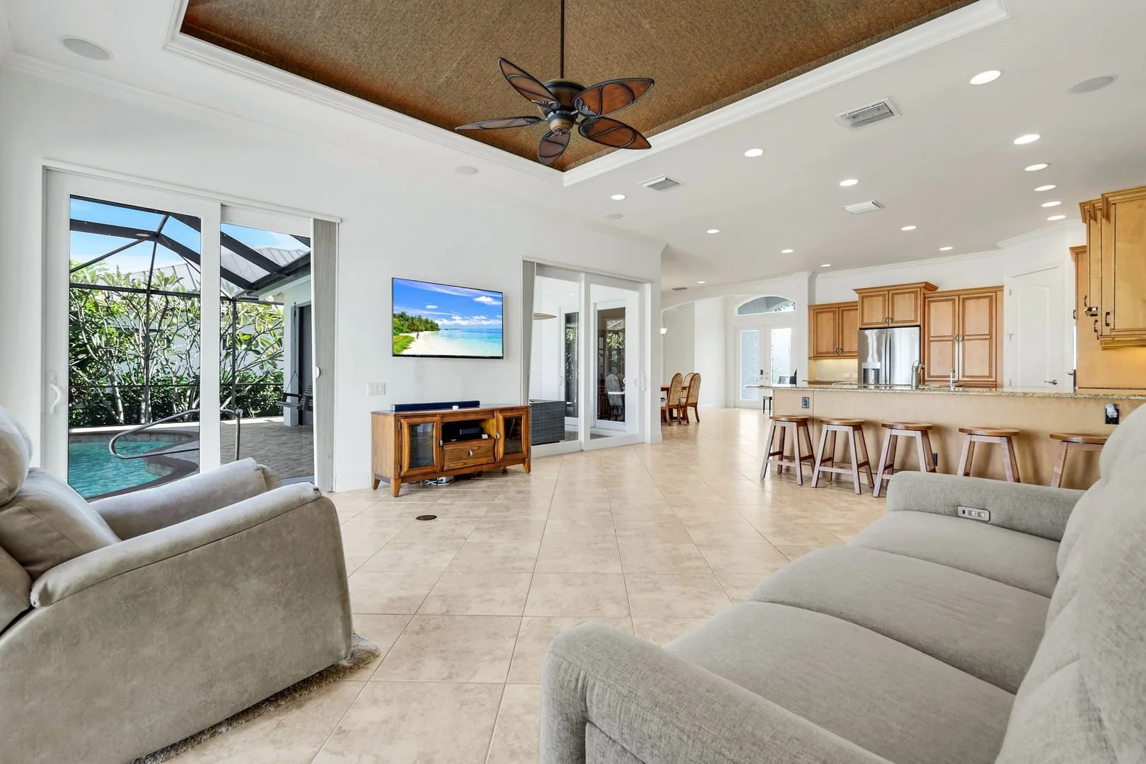 864 Magnolia Ct, Marco Island, FL 34145 (19).jpg