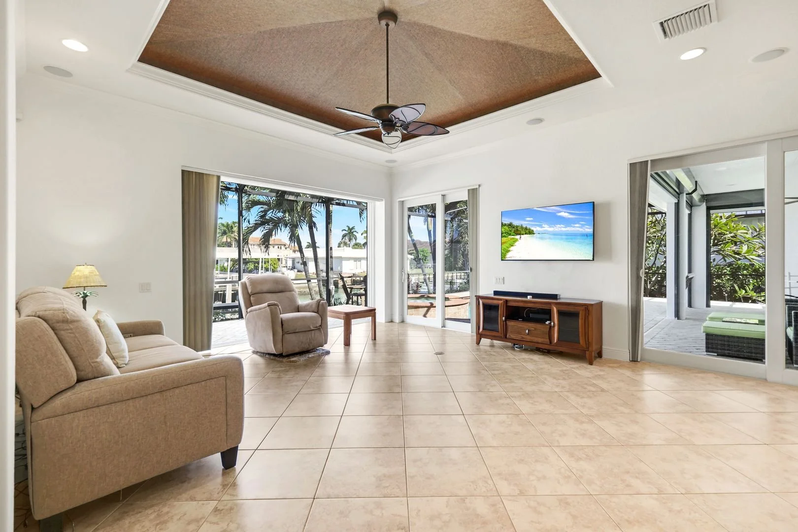 864 Magnolia Ct, Marco Island, FL 34145 (20).jpg