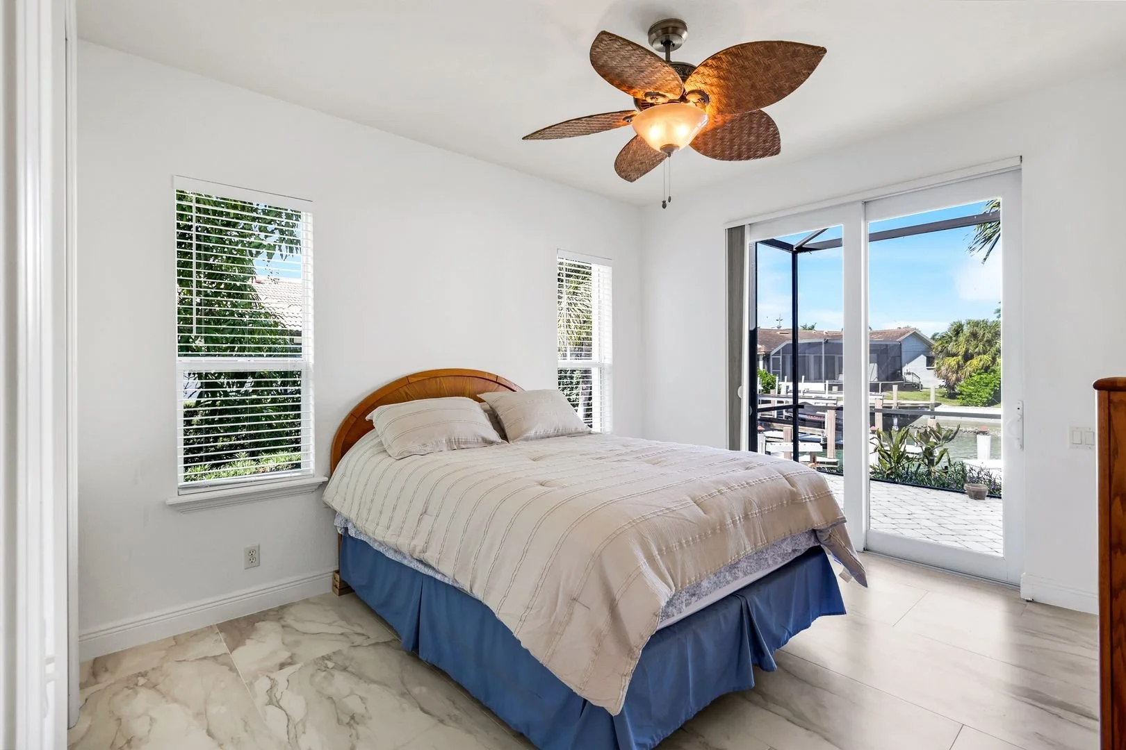 864 Magnolia Ct, Marco Island, FL 34145 (25).jpg