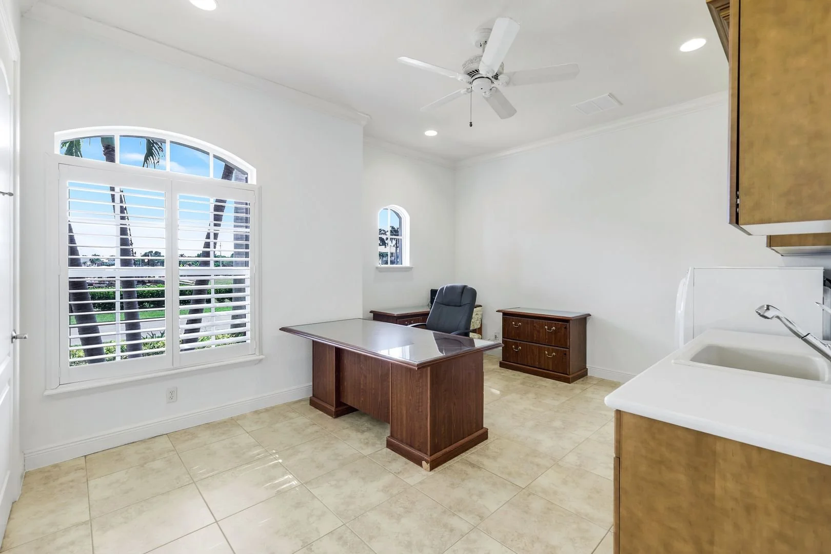 864 Magnolia Ct, Marco Island, FL 34145 (28).jpg