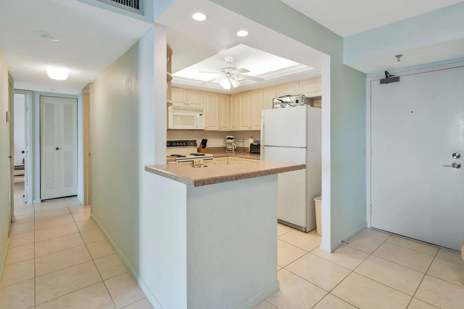380 Seaview Ct #1910, Marco Island, FL 34145 (10).jpg