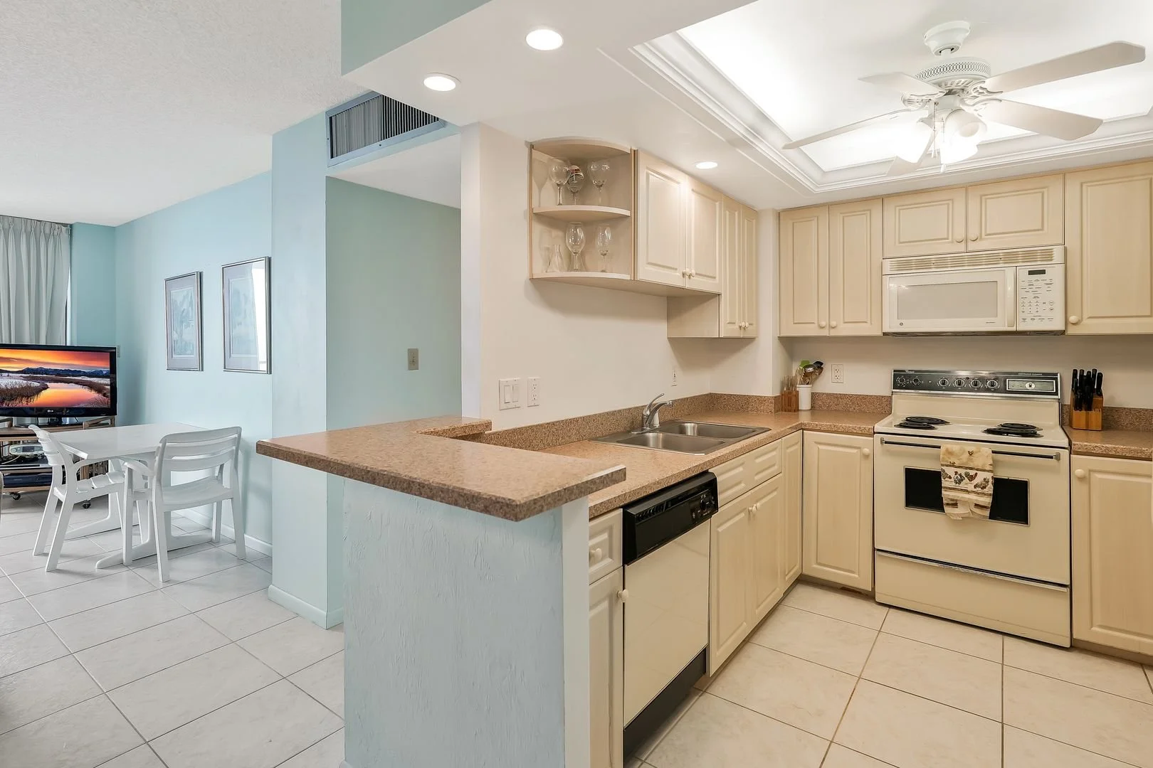 380 Seaview Ct #1910, Marco Island, FL 34145 (11).jpg