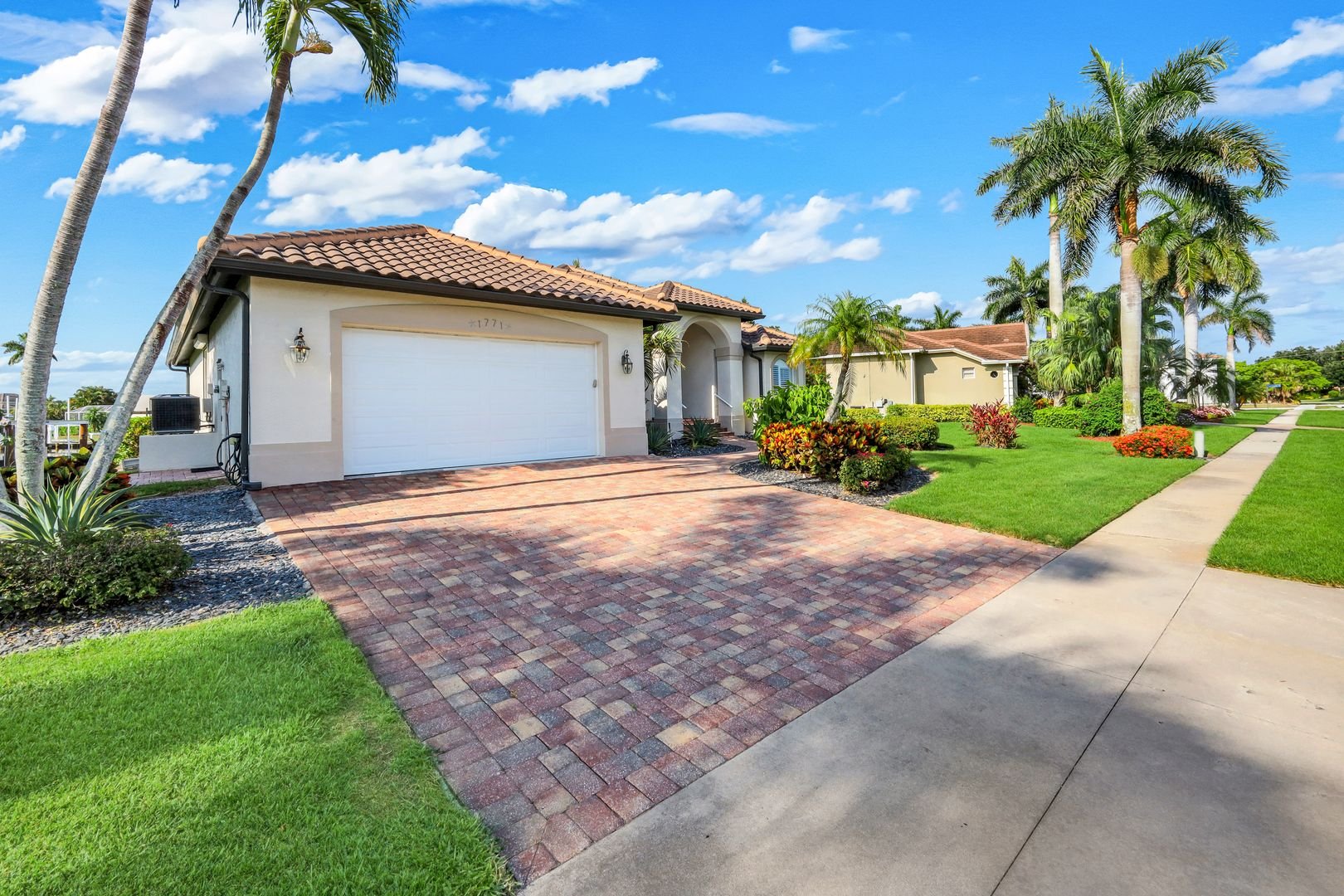 1771 Hummingbird Ct, Marco Island, FL 34145 (5).jpg