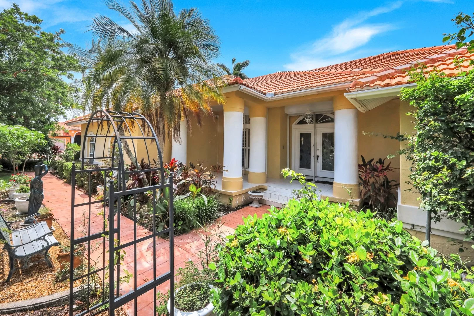 1942 San Marco Rd, Marco Island, FL 34145 (10).jpg