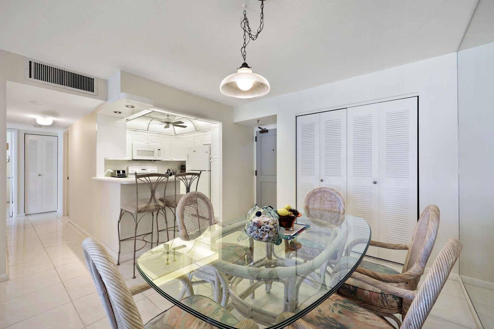 320 Seaview Ct #307, Marco Island, FL 34145 (13).jpg