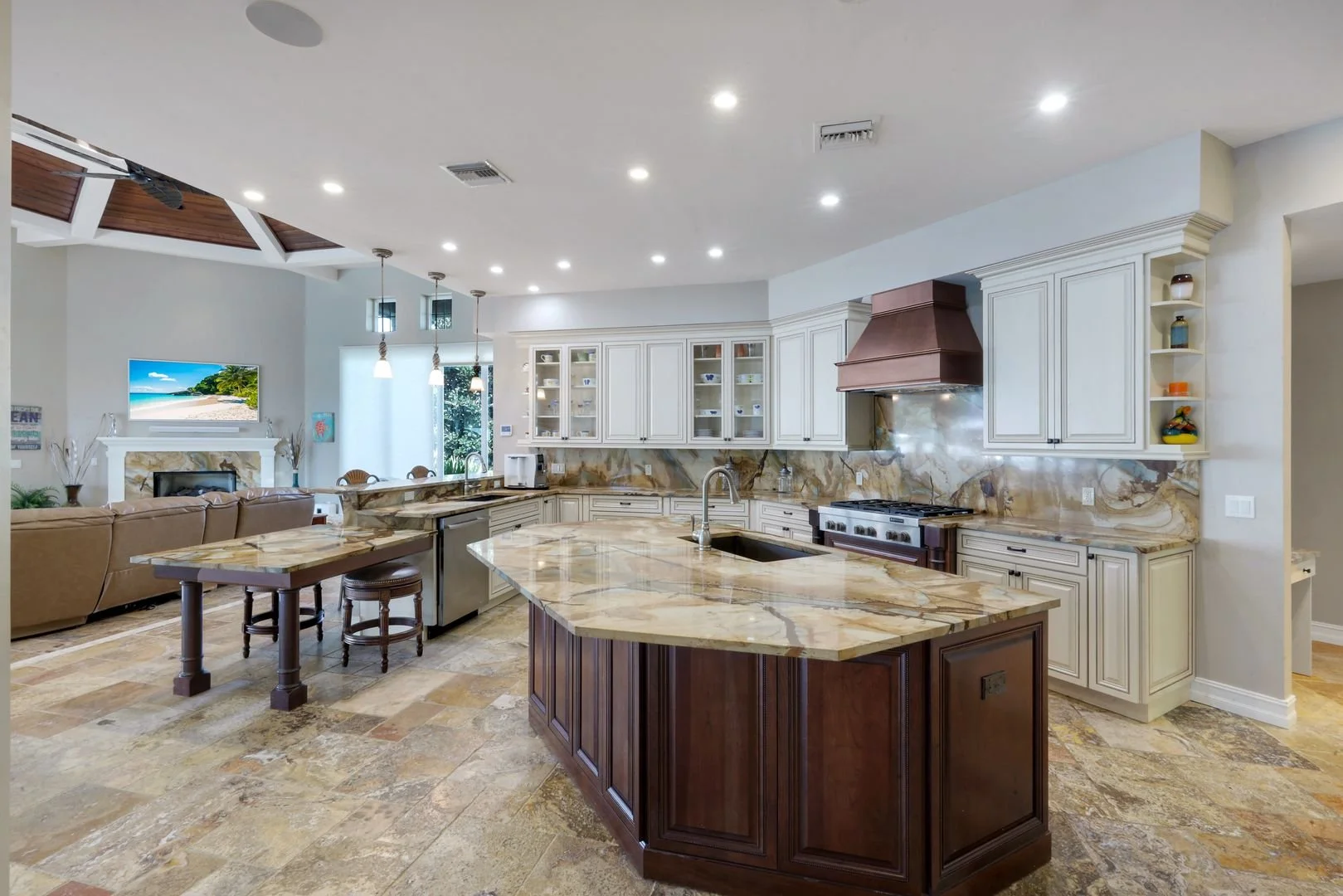 1658 McIlvaine Ct, Marco Island, FL 34145 (24).jpg