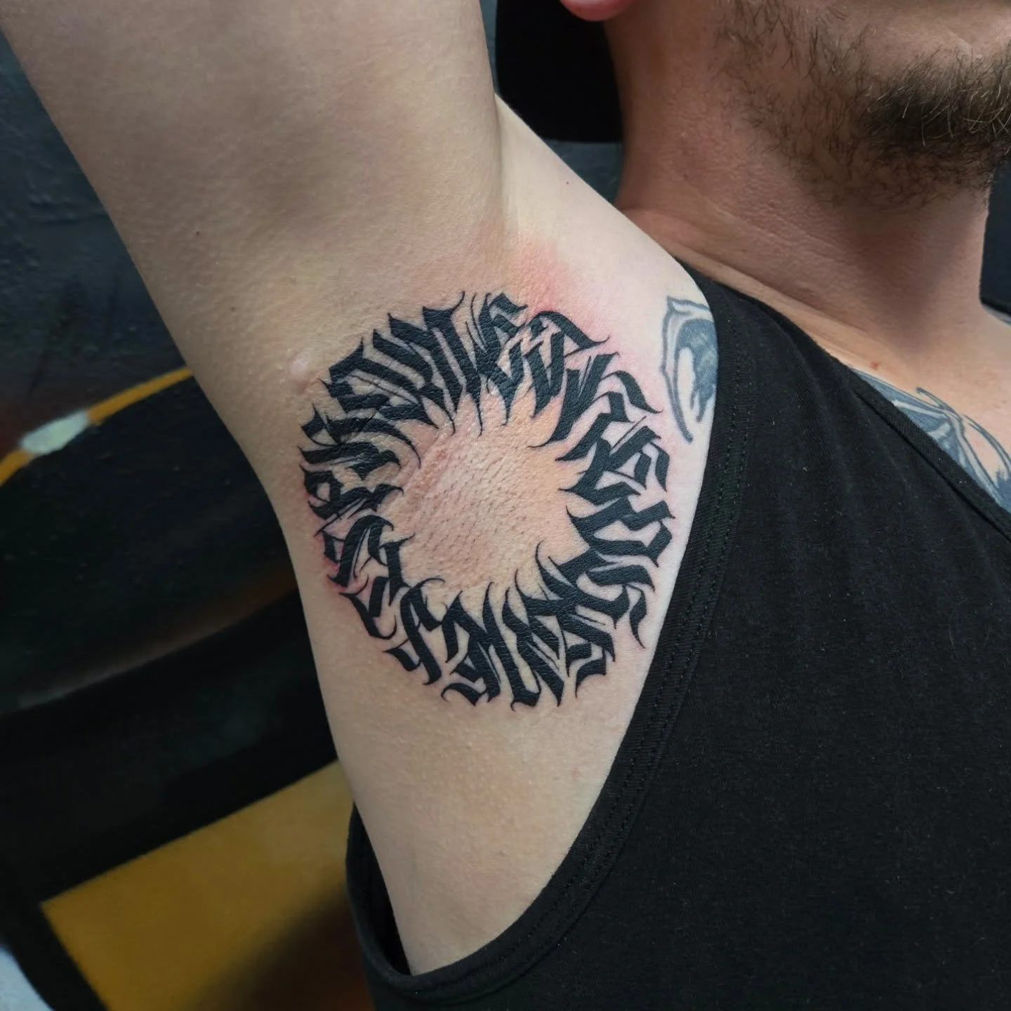 A calligraphy ringers for the armpit to match the other side we did a couple years ago. Thanks again @vincredible.667 for coming in and letting me add more to your collection, its always a good time catching up 🤘🏼

I have some openings next week an