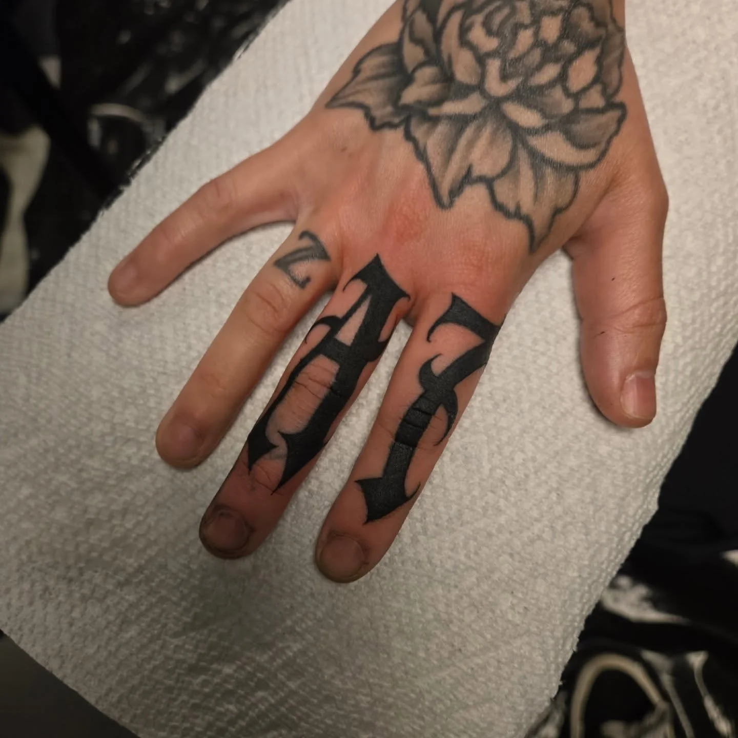 I had a good time in New York City last weekend. Did some tattoos and saw alot of crazy stuff. Ill be back again soon 🤘🏼

Im back in denver and have a couple open spots left this upcoming week and booking june and july. Dm me here or email me at Aa