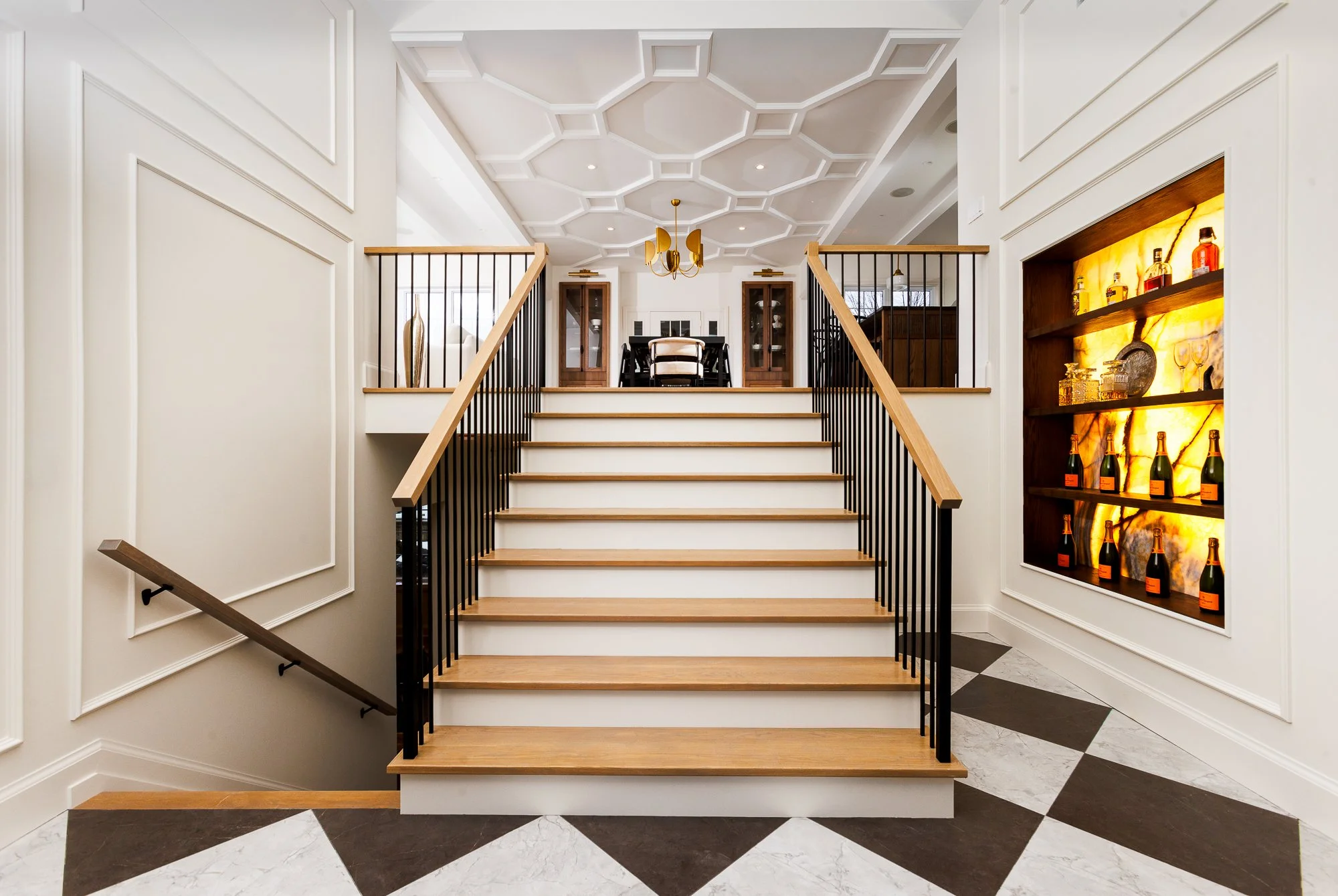 Thames Centre - Waubuno - Renovation - Foyer - Entry - Elegant - Luxury