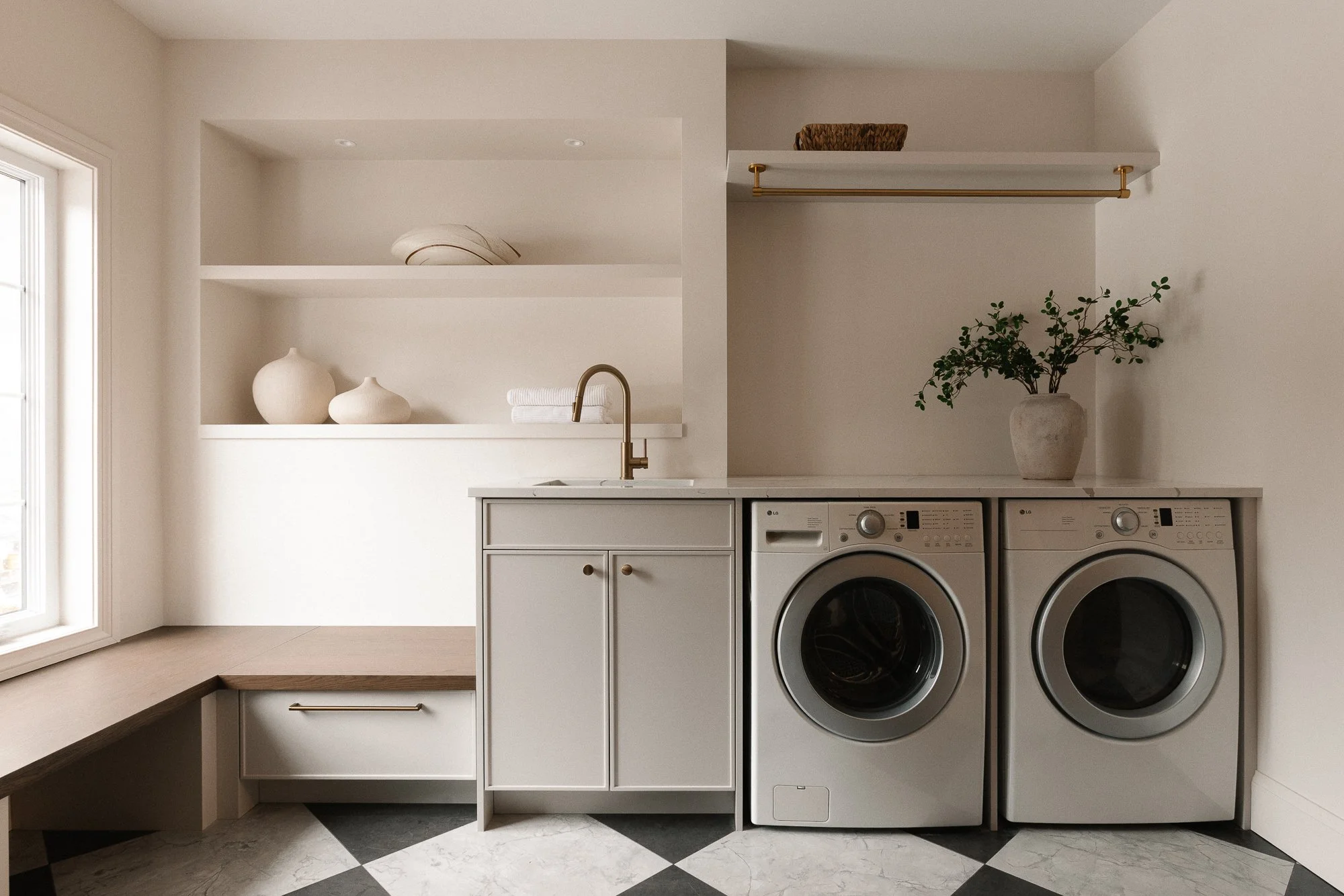 Thames Centre - Waubuno - Renovation - Elegant - Luxury - Laundry Room - Coffered Ceiling - Custom Cabinetry - 