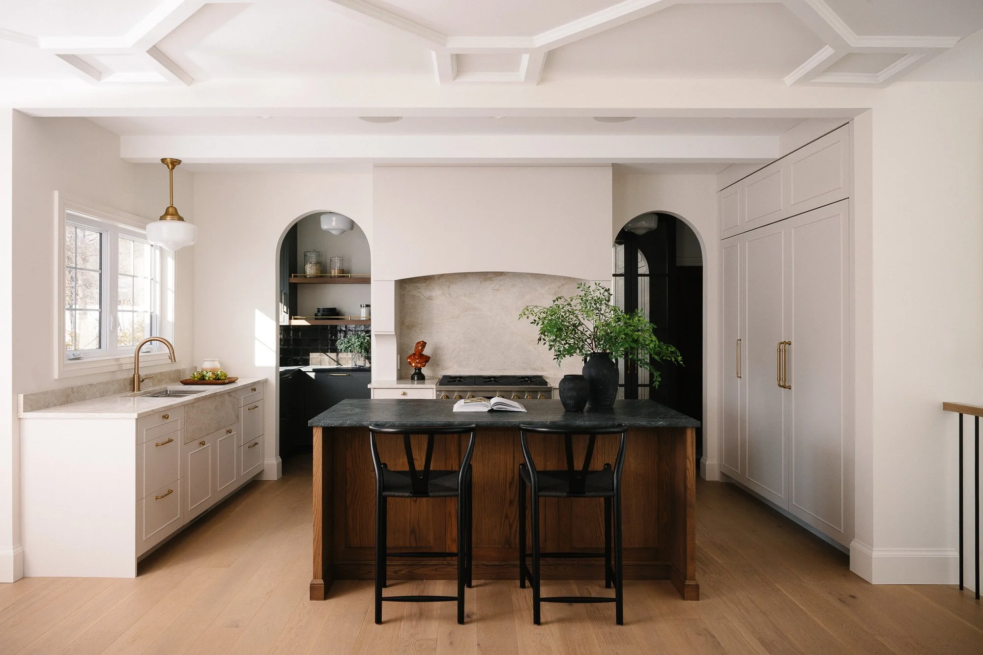 Thames Centre - Waubuno - Renovation - Elegant - Luxury - Dining - Kitchen - Coffered Ceiling - Custom Cabinetry - Full Height backsplash - Arched Doorways