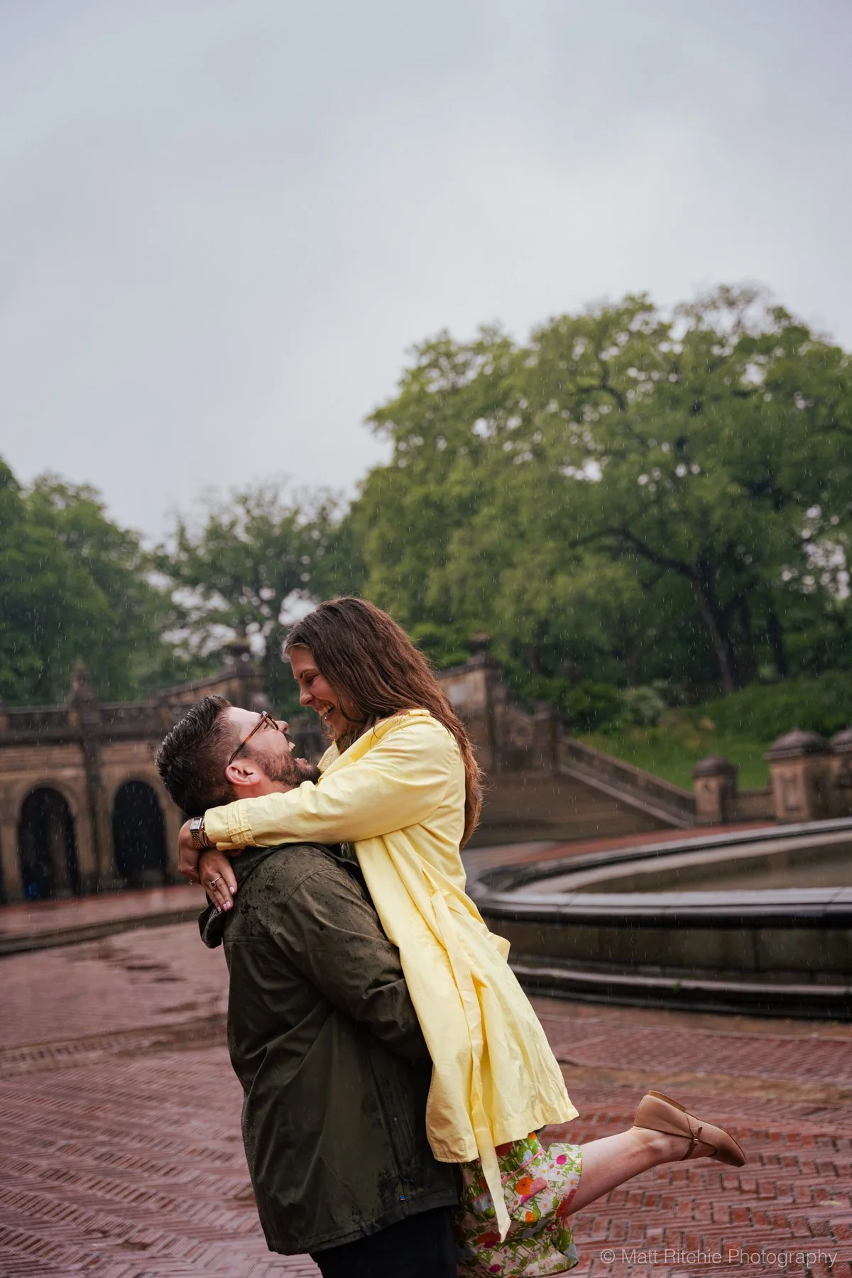 Central-Park-Engagement-Couple-MRP00202.jpg