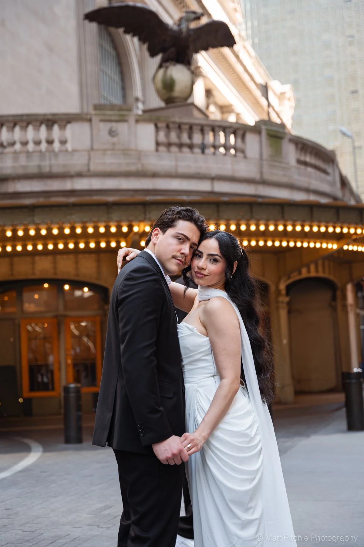 New-York-Public-Library-Engagement-Couple-MRP09583.jpg