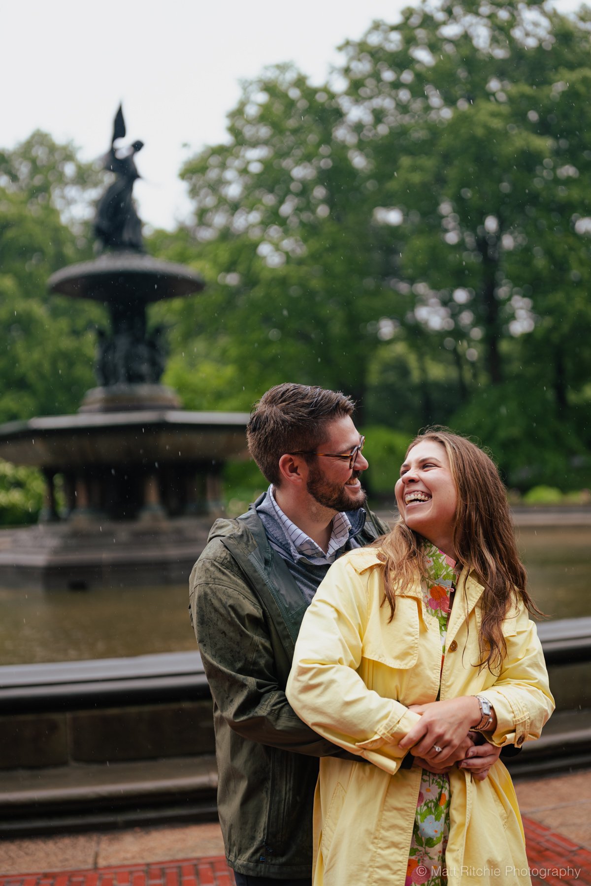 Central-Park-Engagement-Couple-MRP06612.jpg