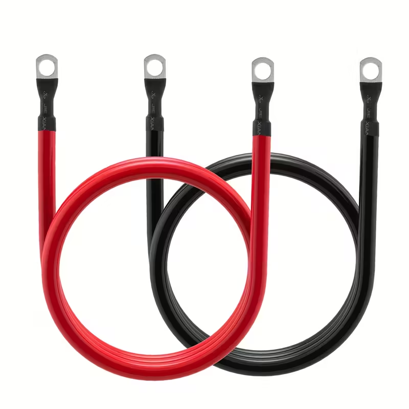 Batteri-til-batteri kabelsett 25 mm² (4 AWG) – 300 mm (rød + svart)