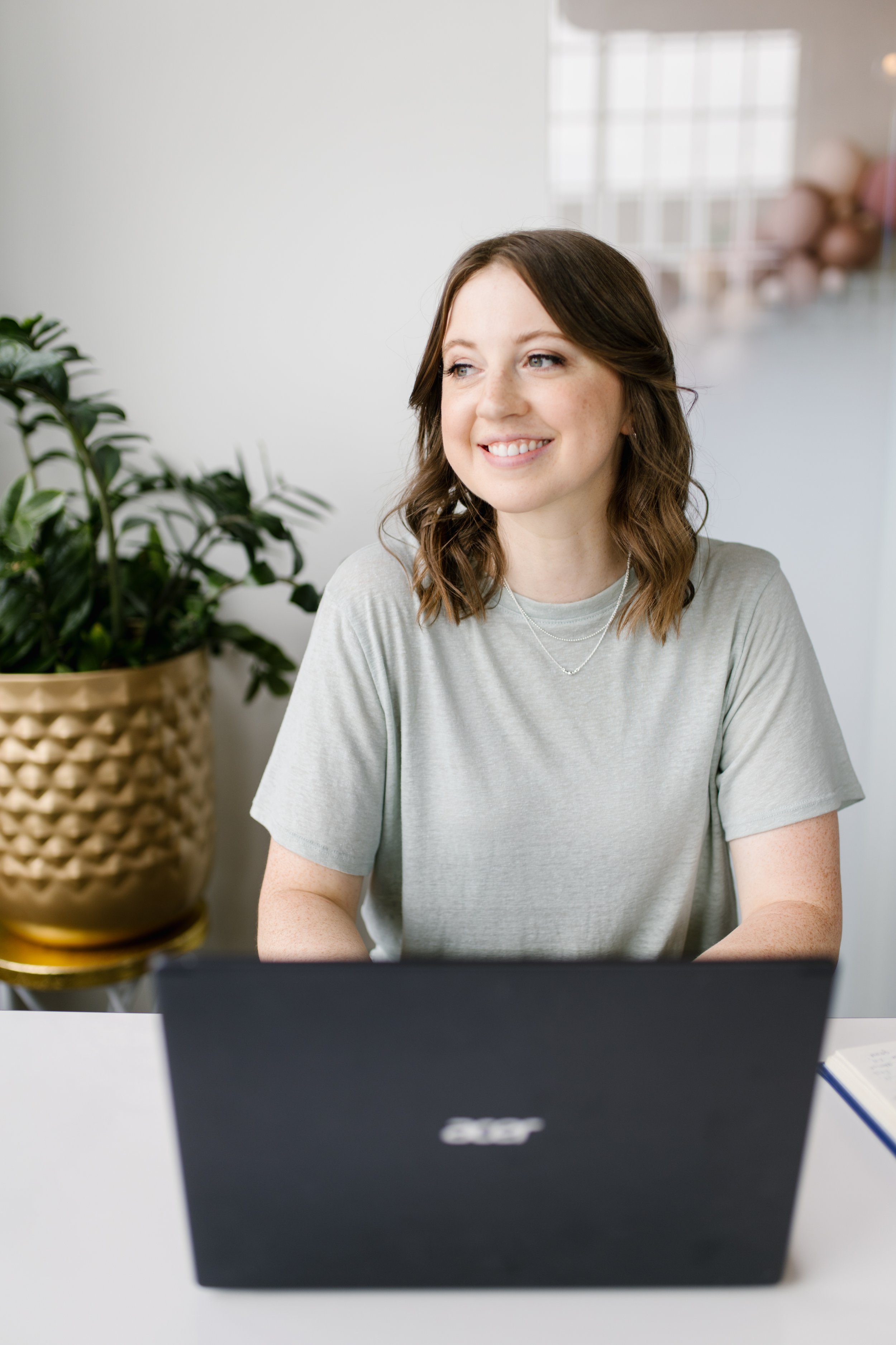 037:  Behind the Scenes of My Business: Q&amp;A