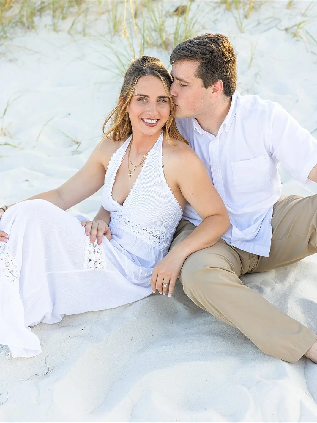 Just a little l o v e here 🫶🏼

#gulfshores #gulfshoresphotographer #orangebeachphotographer #pensacolaphotographer #beautifulphoto #beachphotoshoot #beachfamilyphotos #photootheday #familylife #familytime #familyphotography #famillifestyle #beachph