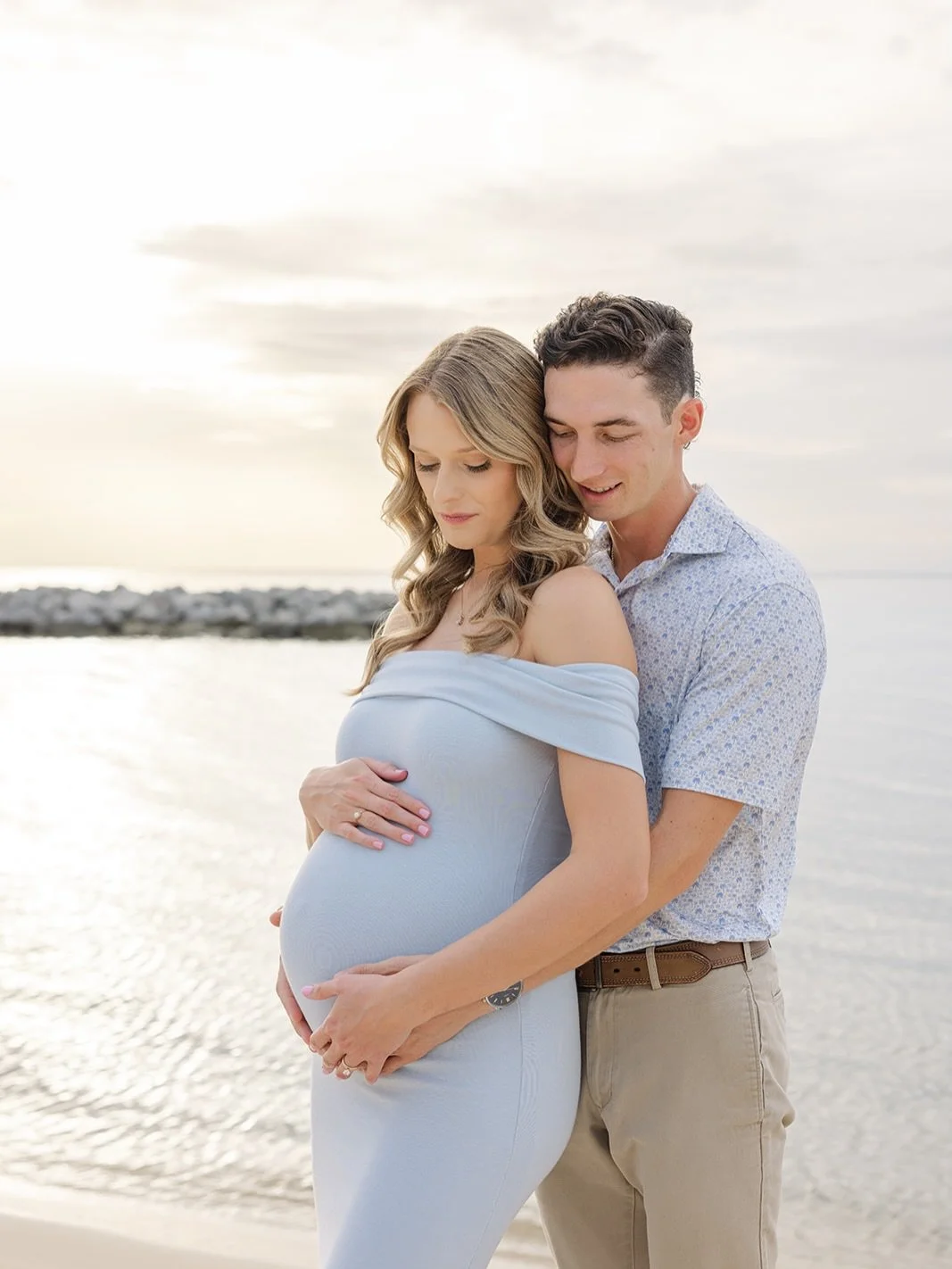 Pregnancy is one of the most fleeting seasons of life. 
Let&rsquo;s capture it before it&rsquo;s gone. 

✨Maternity sessions available this season

#maternityphotographer #luxuryfamilyphotography #alabamaphotographer #gulfshoresphotographer