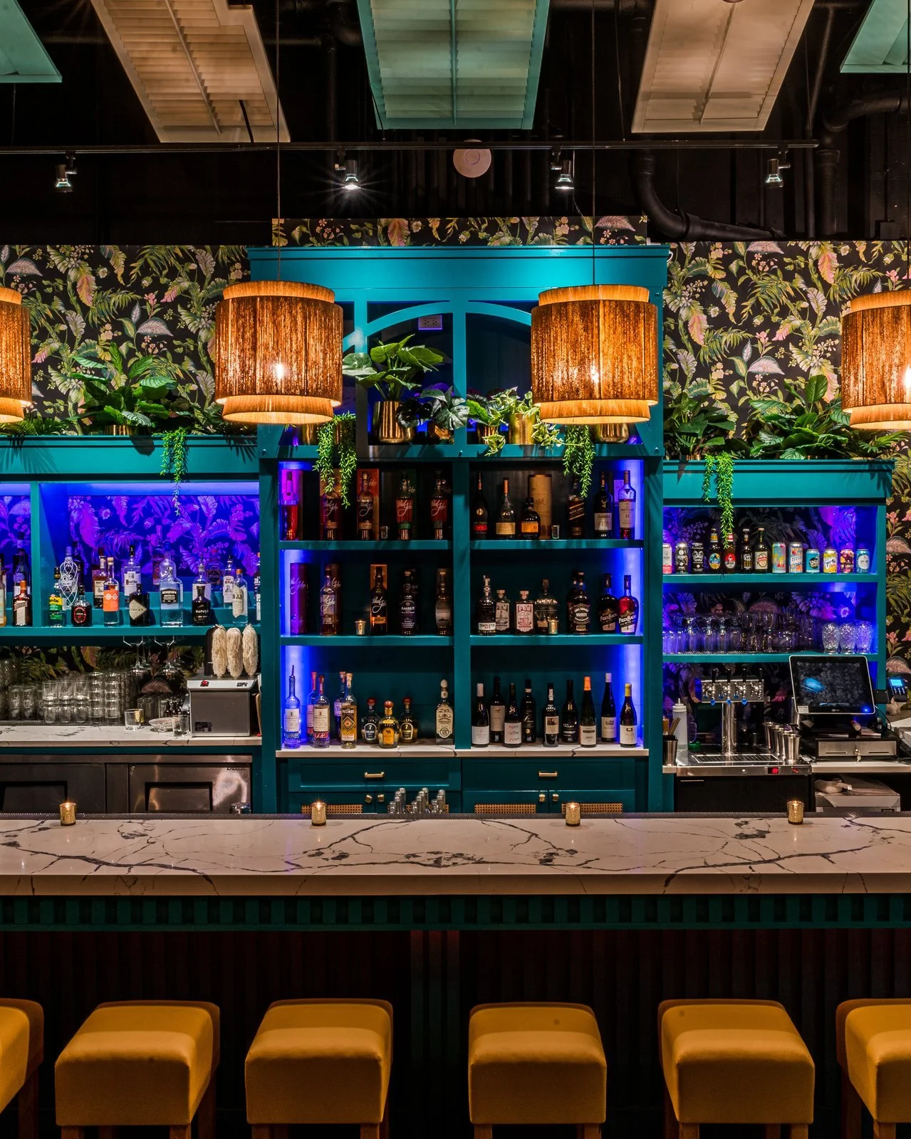 bar-goa-02-interior-bar.jpg