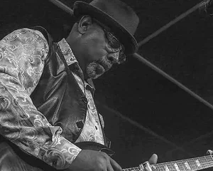 Jr Mack Band at TERRA BLUES