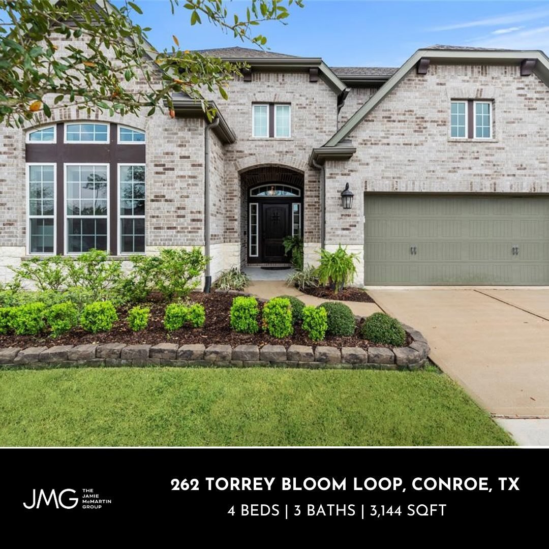 Nestled against beautiful woods with a serene lake, 262 Torrey Bloom Loop offers a tranquil retreat from the hustle and bustle of everyday life.⁠
⁠
This 2-story, 4-bedroom, 3-bath sanctuary boasts stunning tile flooring throughout and a chic designer