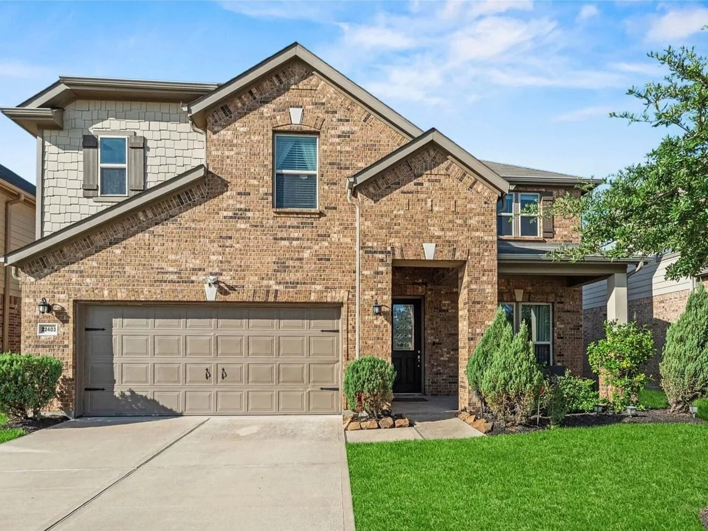 22403 Helen Springs Ln is officially OFF THE MARKET, and this one is a big win. 🏡⁠
⁠
This home previously sat on the market with another agent. When we took over, we did what we do best: we didn&rsquo;t just list it &mdash; we SOLD it! ⁠
⁠
✔️ Contra