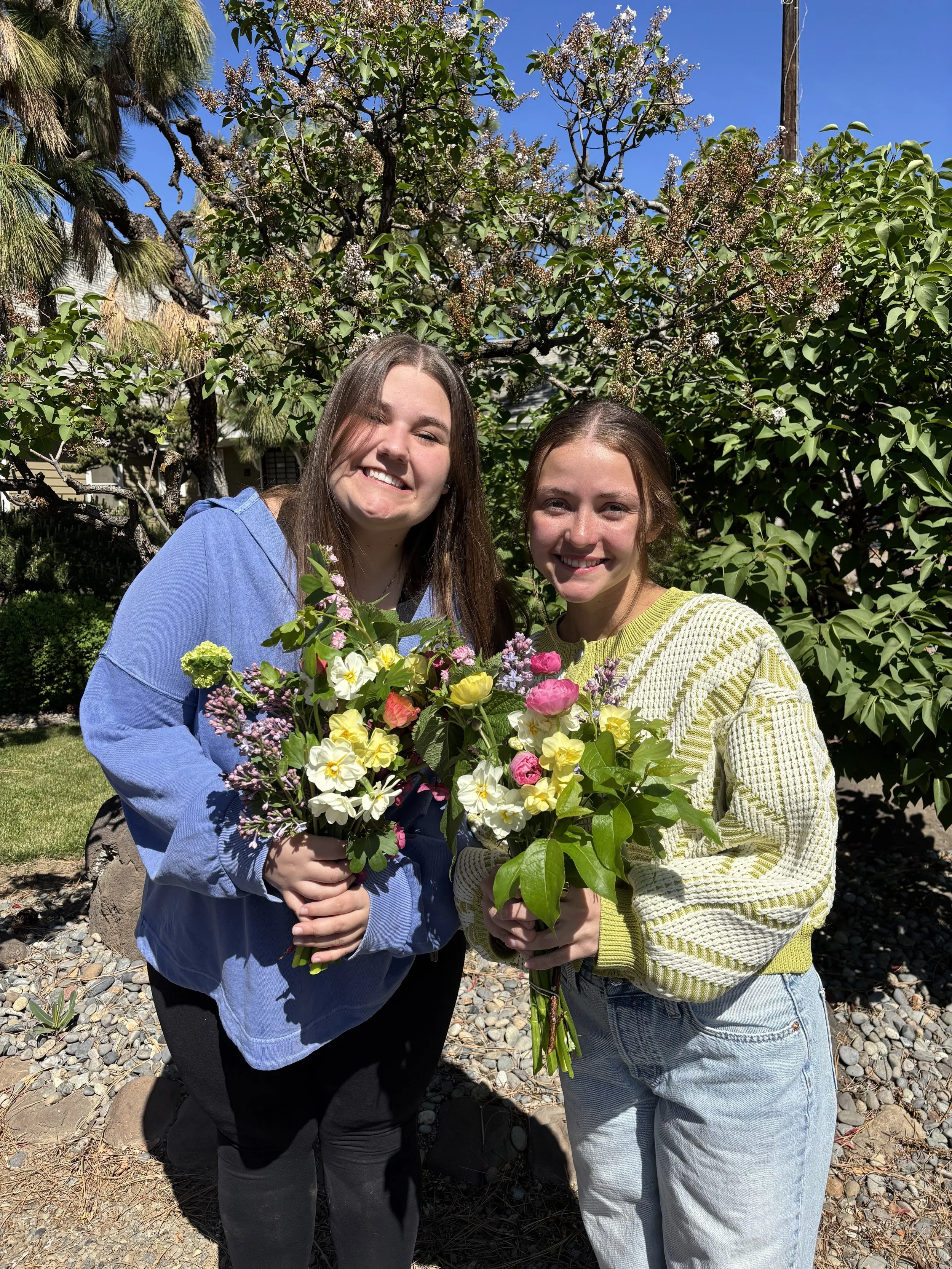 Demi Dorow & Emma Vigil 