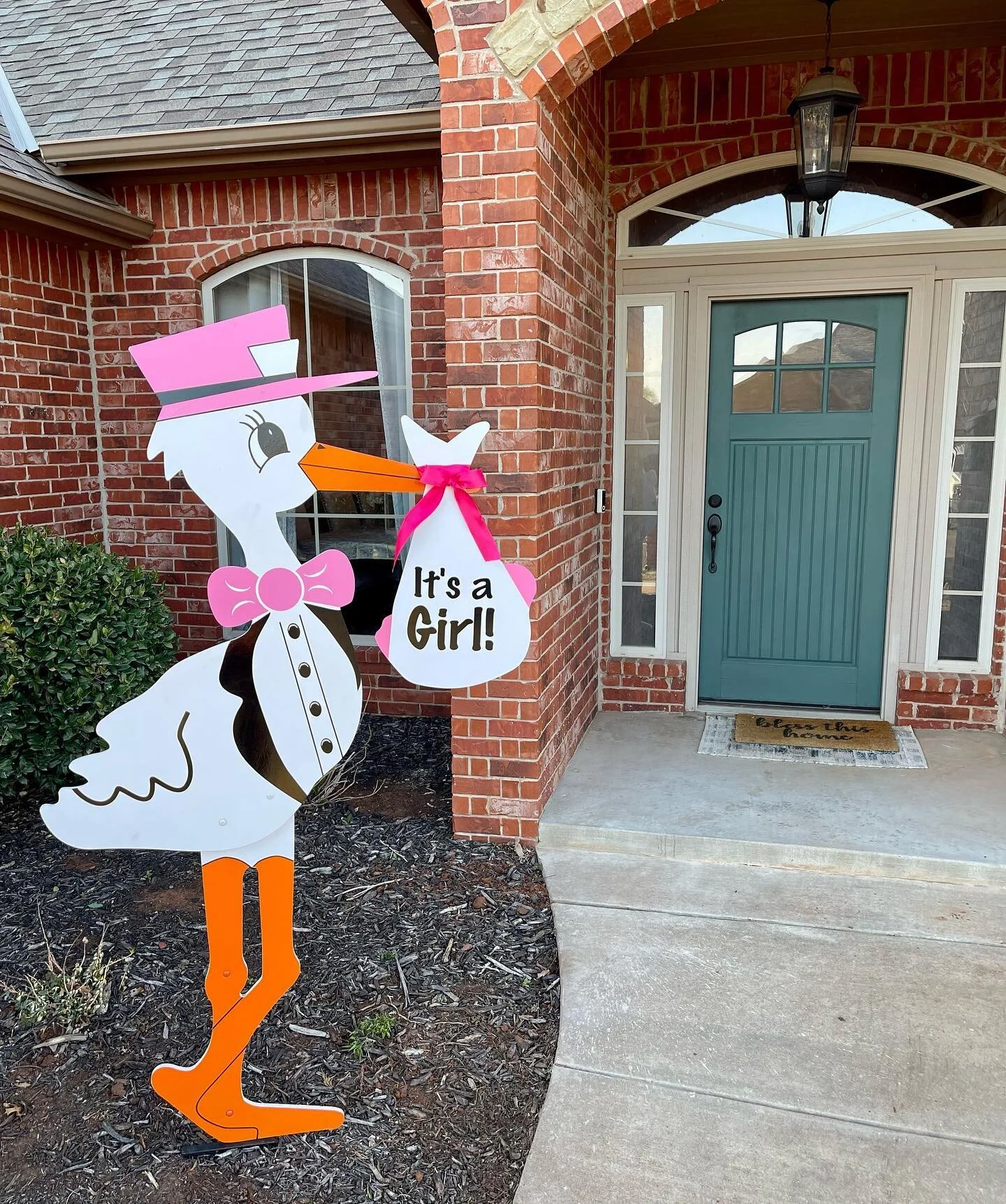 We love baby showers! Our &ldquo;it&rsquo;s a girl stork&rdquo; has landed and is ready to welcome loved ones to the sweetest shower today. 🌸 💕